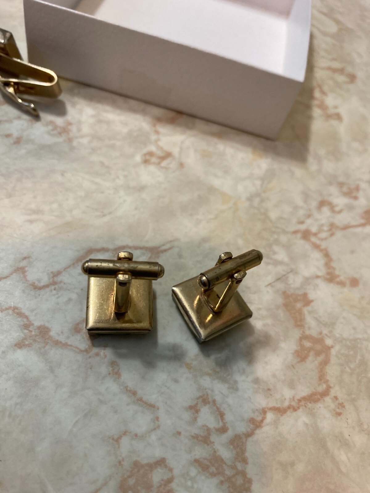 Vintage Gold Tone Alligator Tie Clip Bar With Matching Cuff Links TROUT PIC