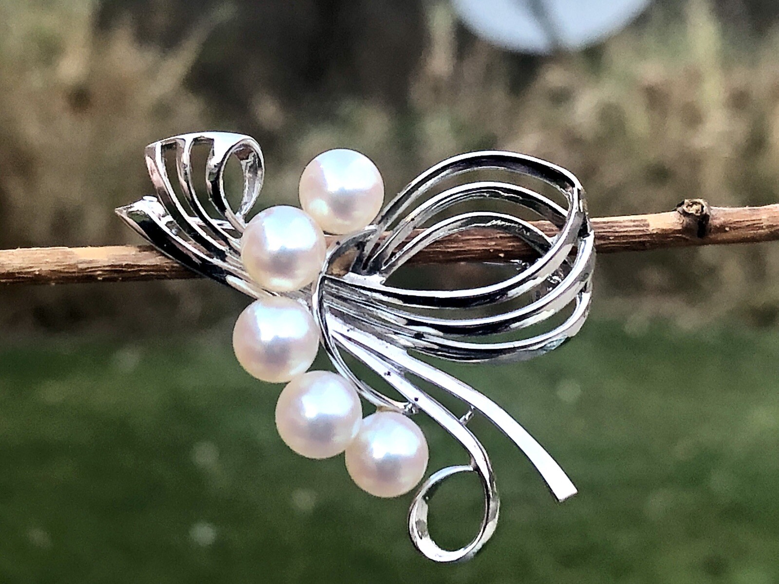 Mikimoto 5 Genuine Akoya Pearl 6.8mm JAPAN Pin Brooch 6.5g Imperial