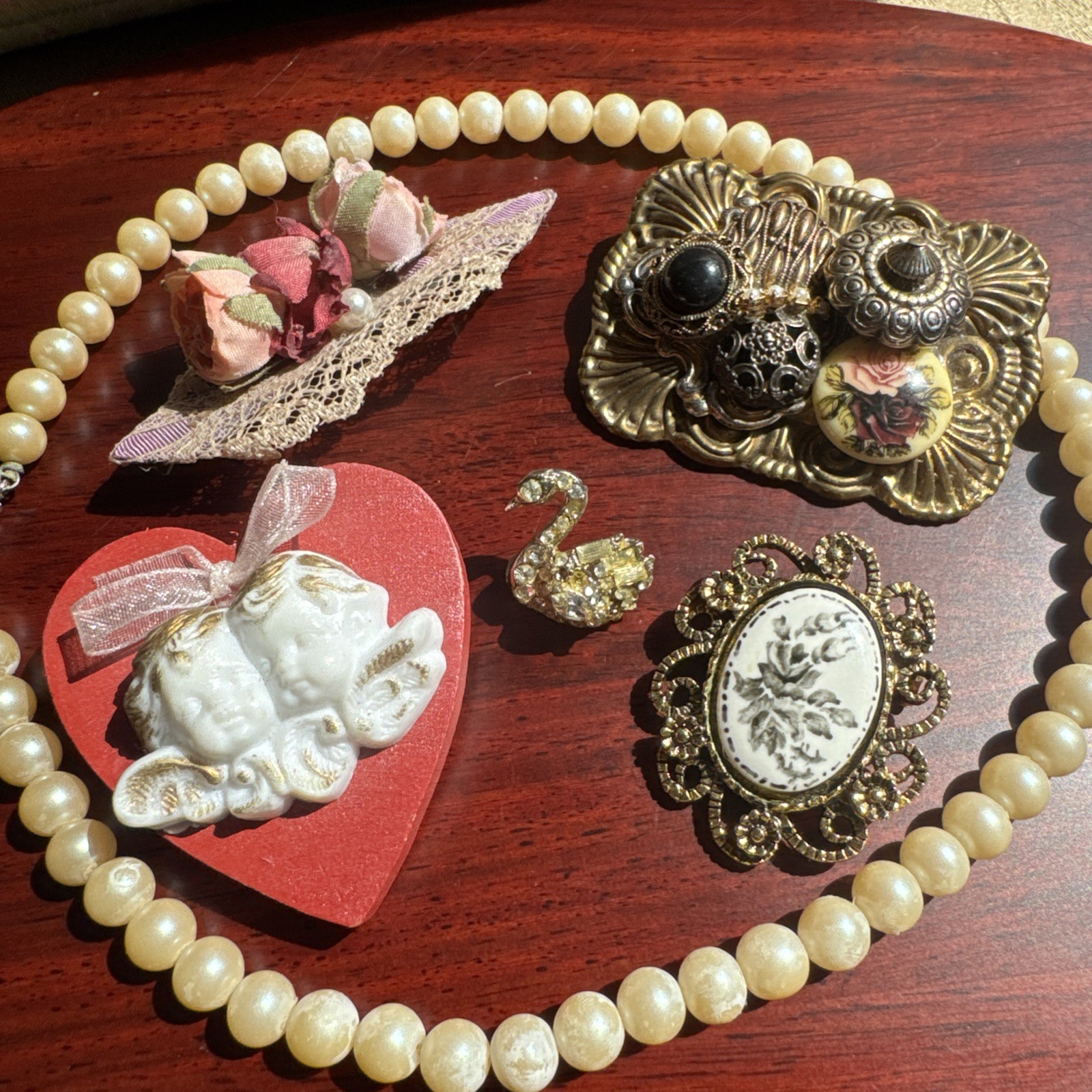 Vintage Handmade Grandma-core Floral Lot, Roses, Brass, Angels & Pearls 💐💖