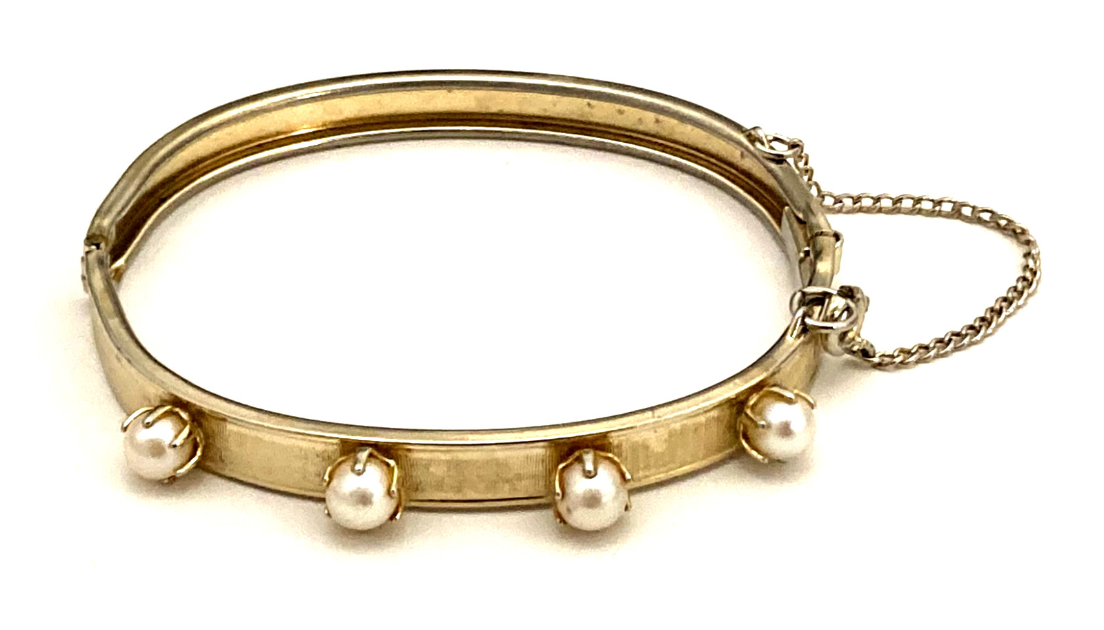 Vintage Natural White Pearls On Gold Tone Hinged Bangle Bracelet, Safety Chain
