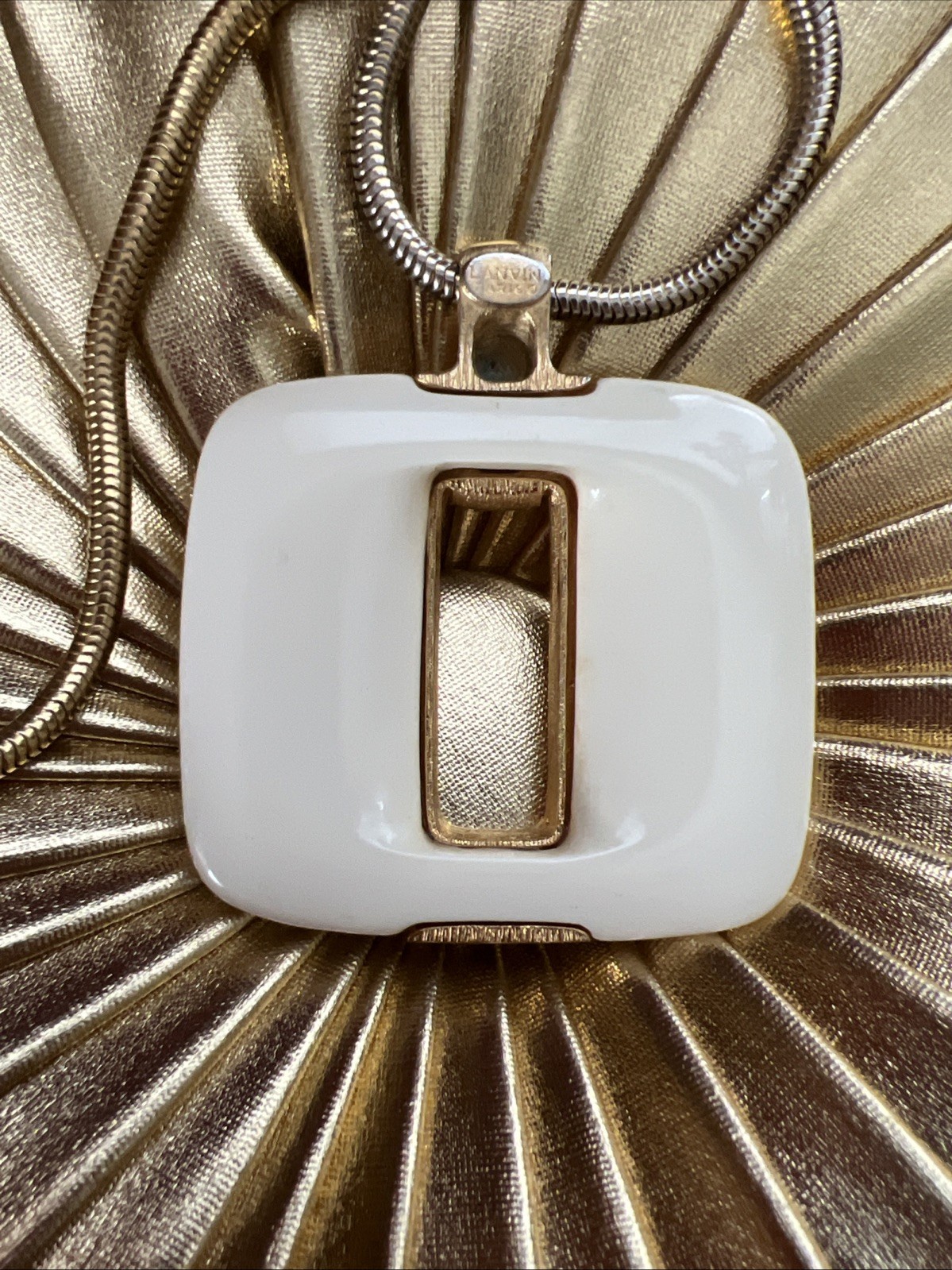 Vintage LANVIN IVORY KEYHOLE PENDANT NECKLACE