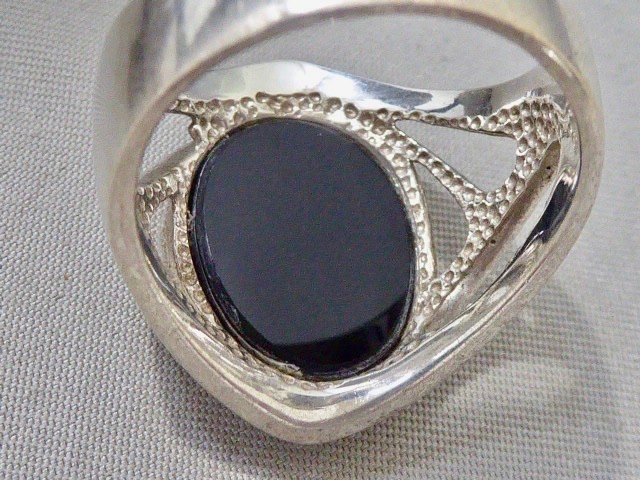 VINTAGE STERLING SILVER SIGNED WK STERLING BLACK. OPAL MOSAIC RING SIZE 7 RING