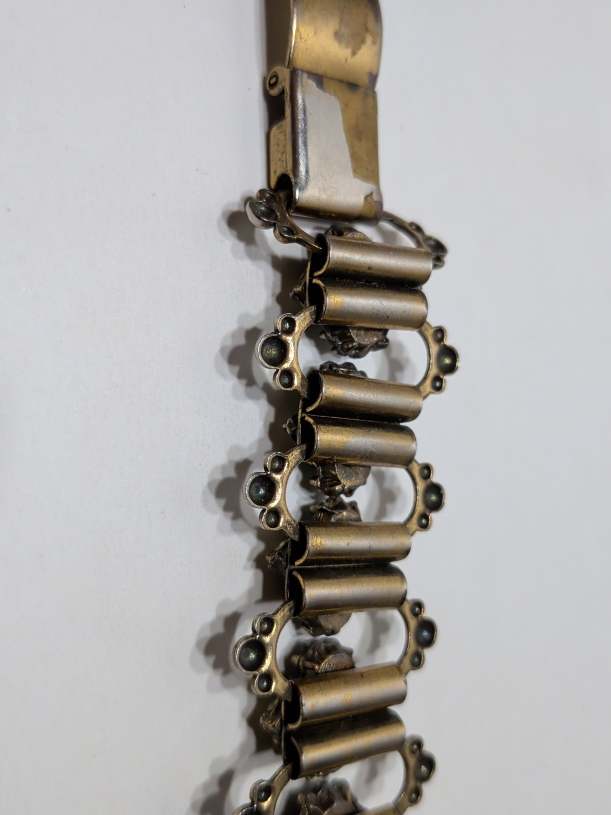 ✨VINTAGE✨ 1950s 8″ Bracelet Blue Stones Small Pearls Gold Tone Filigree Copper?