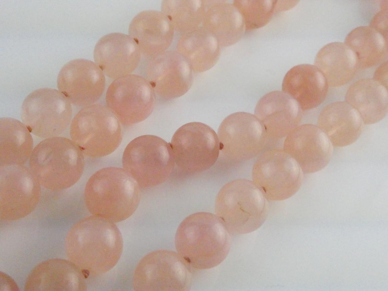 Vintage Hand Knotted Rose Quartz Bead Strand Necklace 34 Inches No Clasp 14mm