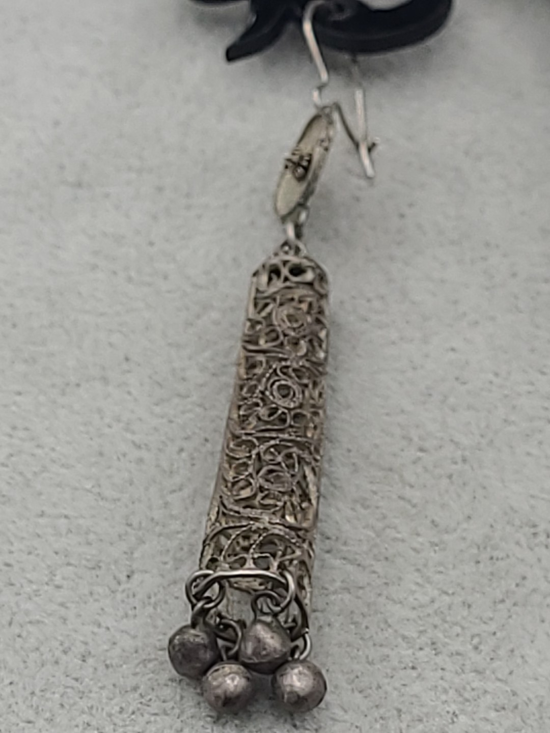Vintage Silver Filigree 2 1/2″ Long Dangle Drop Earrings Very Light Weight