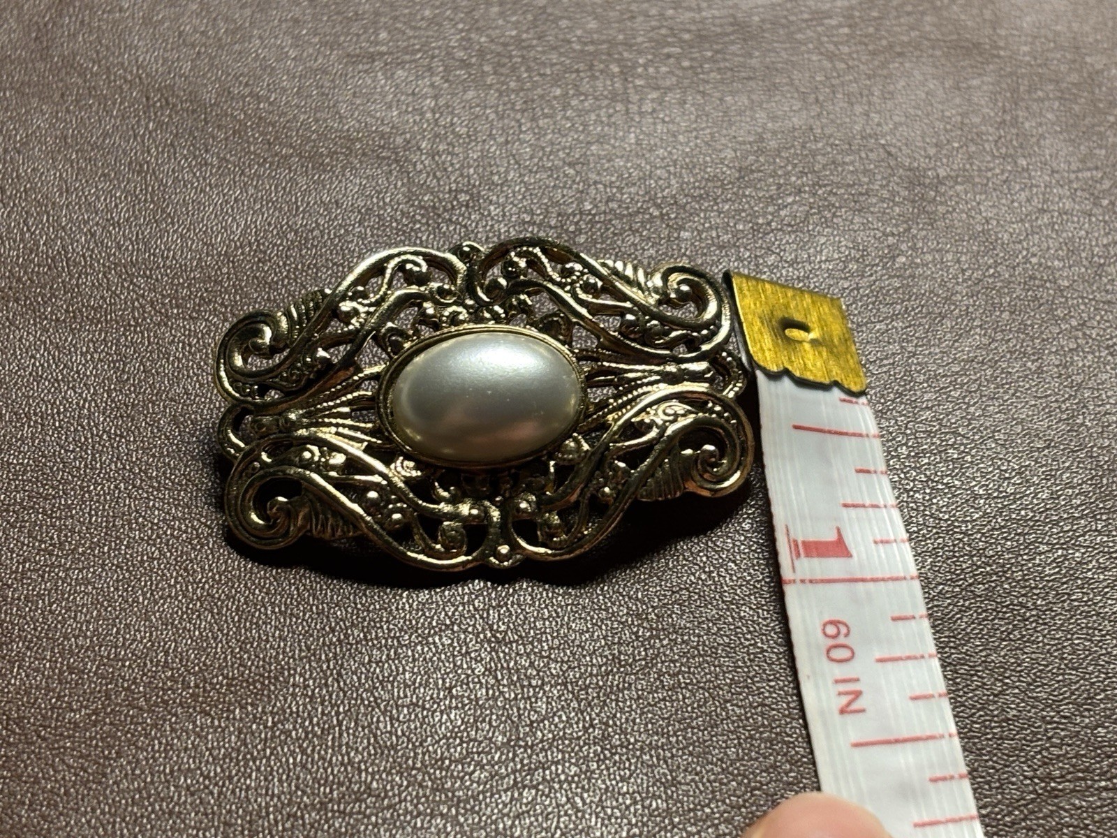 Vintage Gold Tone Filigree Brooch Pin Faux Pearl Cabochon Ornate Scrollwork