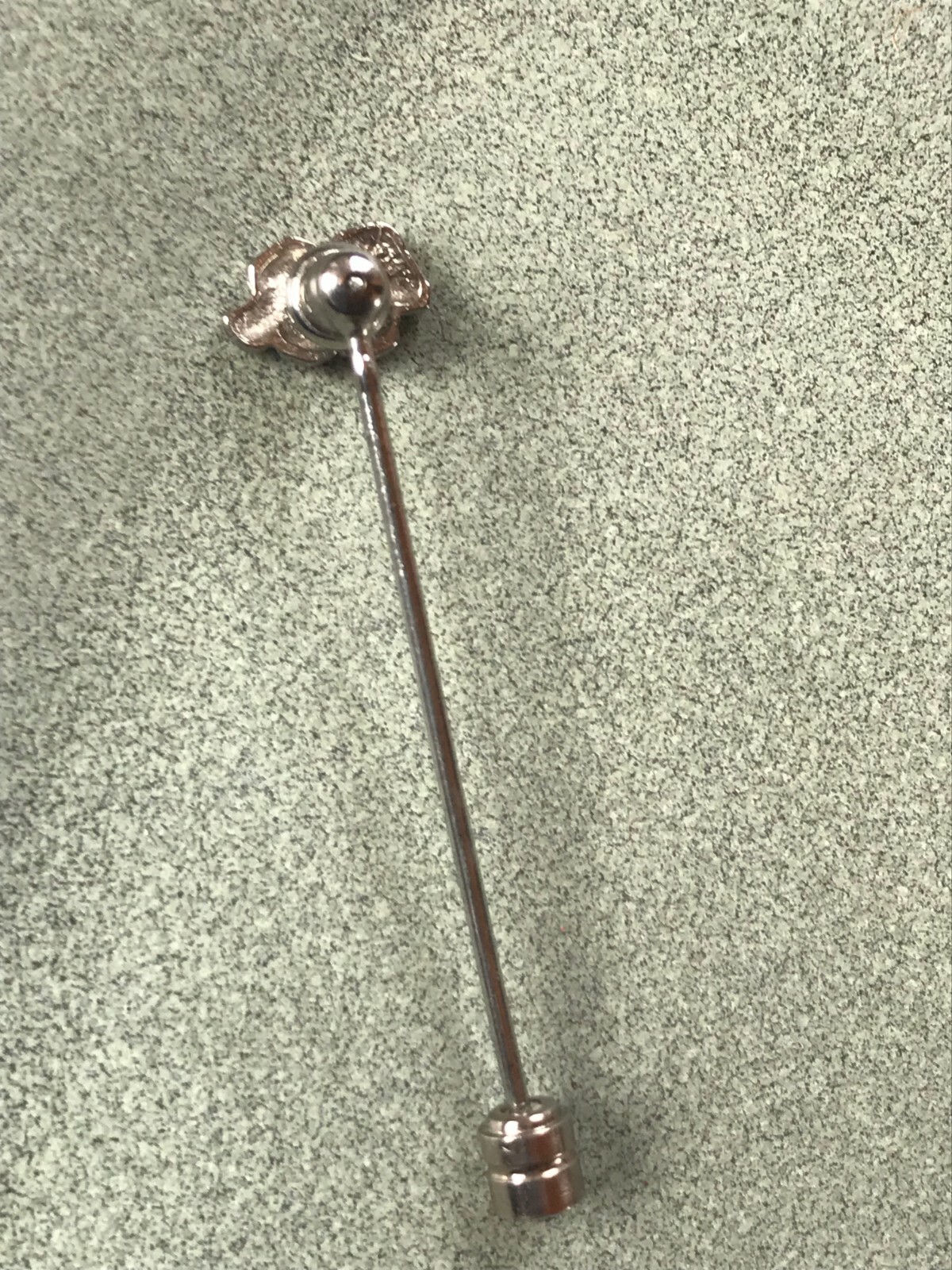 Vintage Dainty Silvertone Dogwood Flower Stick Lapel Pin – 2 x 3/8th’s inches –