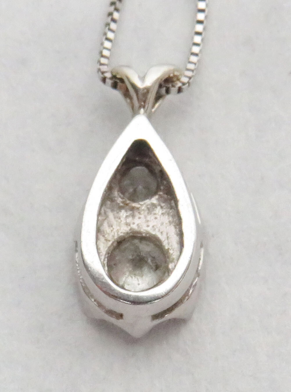 BEAUTIFUL ESTATE 14K WHITE GOLD & & 0.35ct DIAMONDS PENDANT NECKLACE 18″ CHAIN