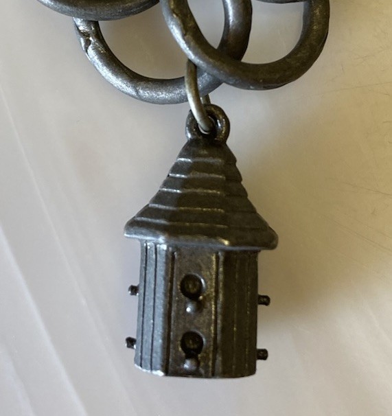 Smith & Hawken CLIFT Garden Charm Bracelet PEWTER Birdhouse & Bird Lover Feeders