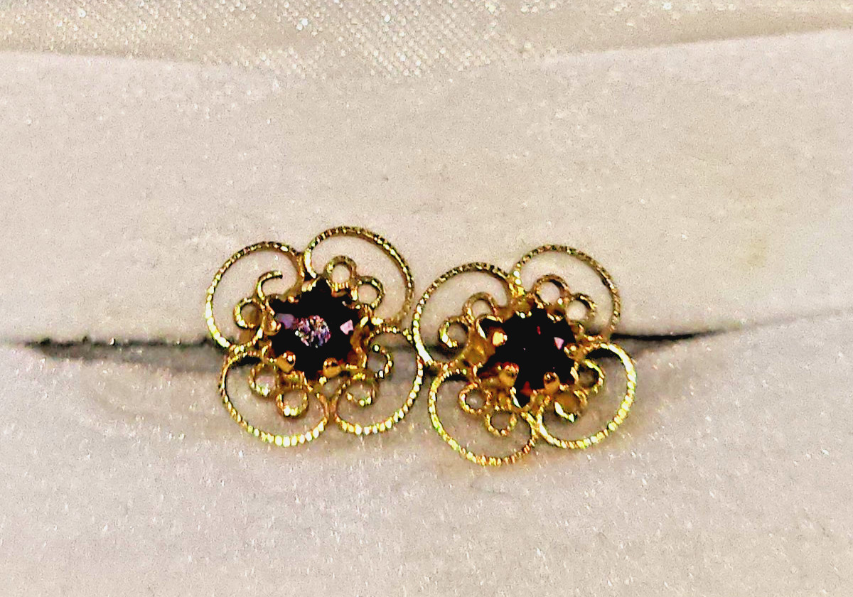 Vintage ING 12K Gold Filled Filigree earings, Smoky Quartz Retro Flower