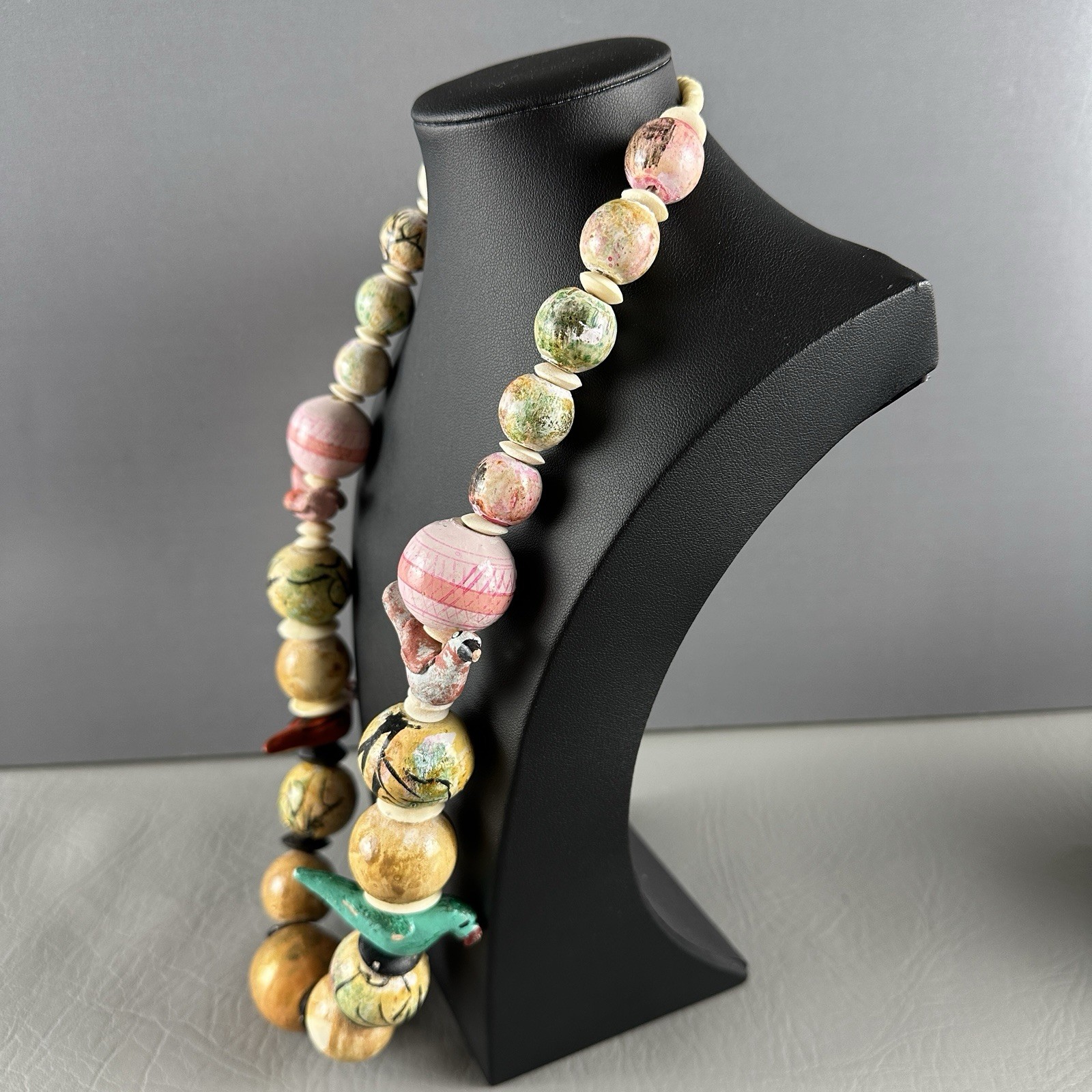 Vintage Hand Painted Necklace Bird Bead Artisan Wood 27”