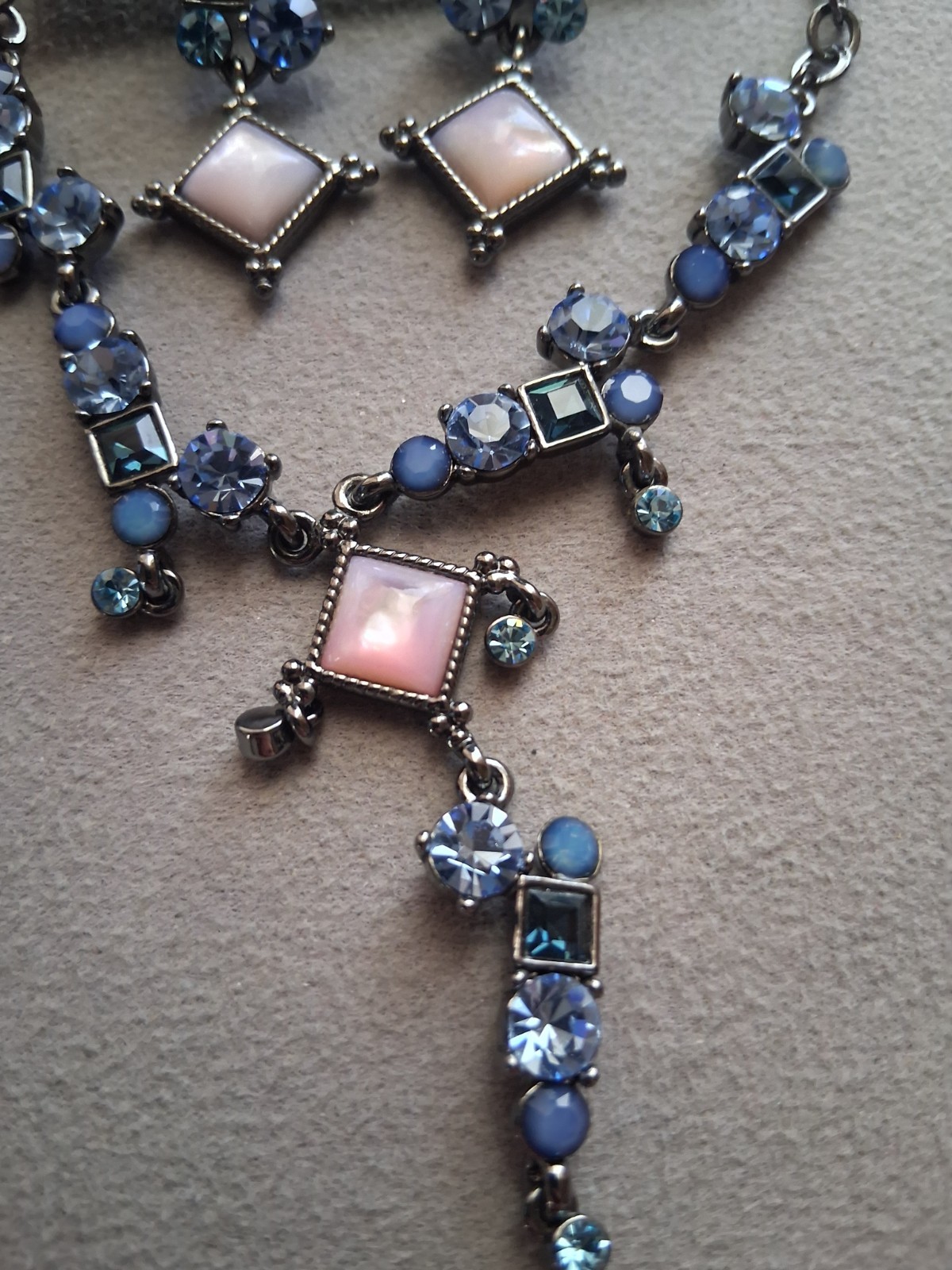 90’s pink moonglow & blue crystal festoon style necklace & dangle drop earrings