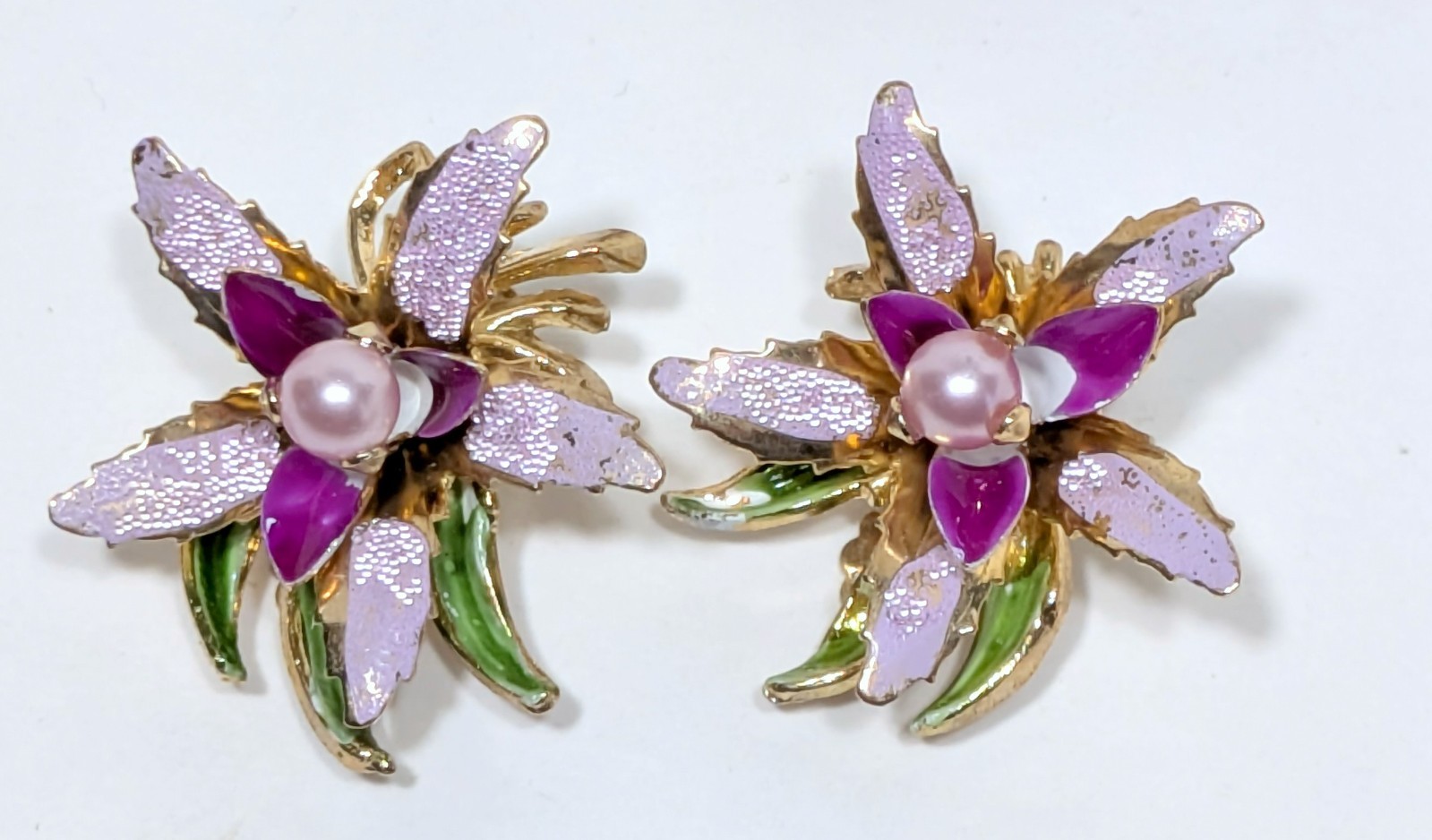 Fabulous Vintage Purple Enamel Flower & Pearl Brooch and Earrings Set