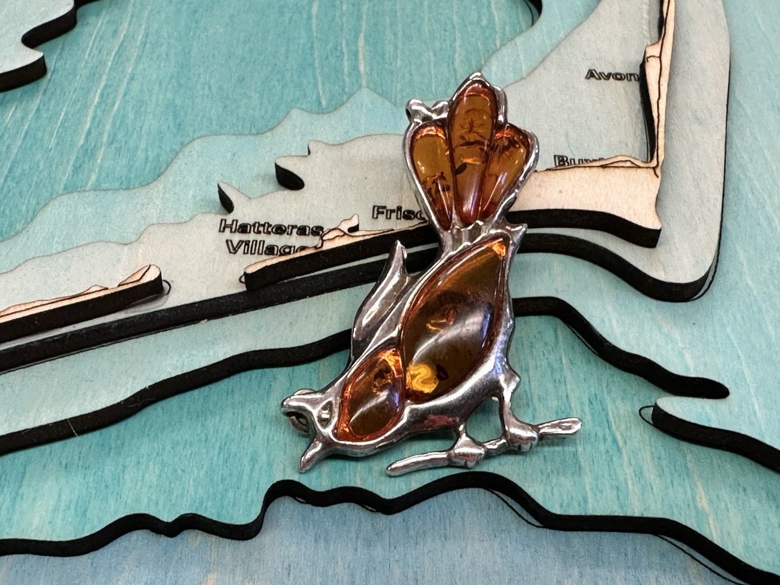 Vintage Baltic Amber Sterling Silver 925 Pendant Bird Gemstone