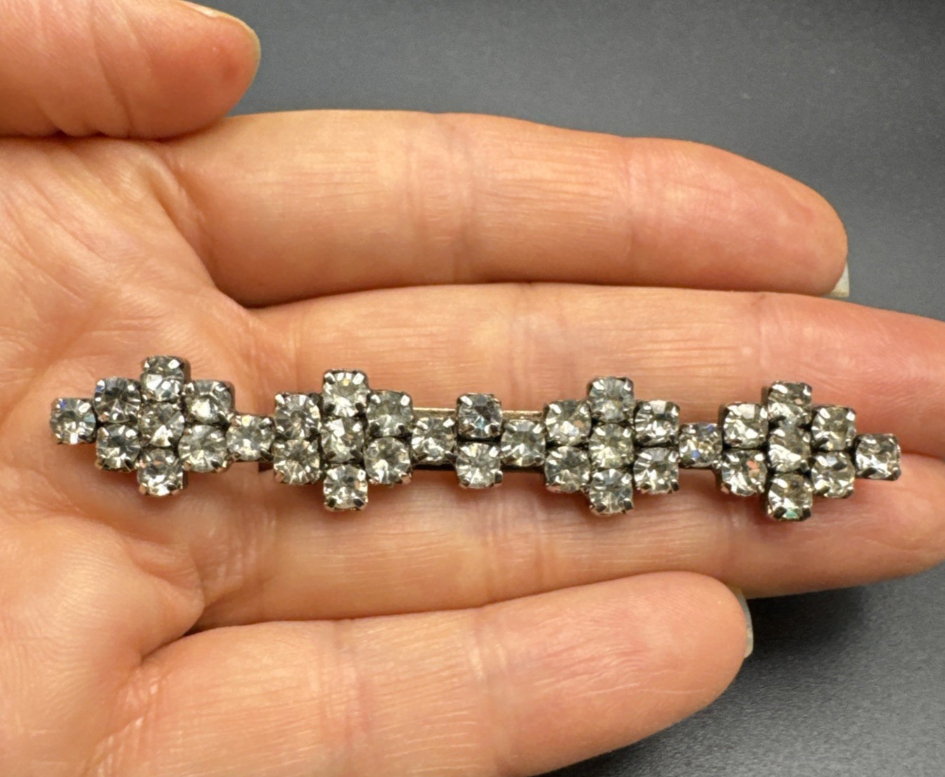 Vintage 1940s Long Ice Rhinestone Geometric Bar Pin 7.3cm Silver Tone C Clasp