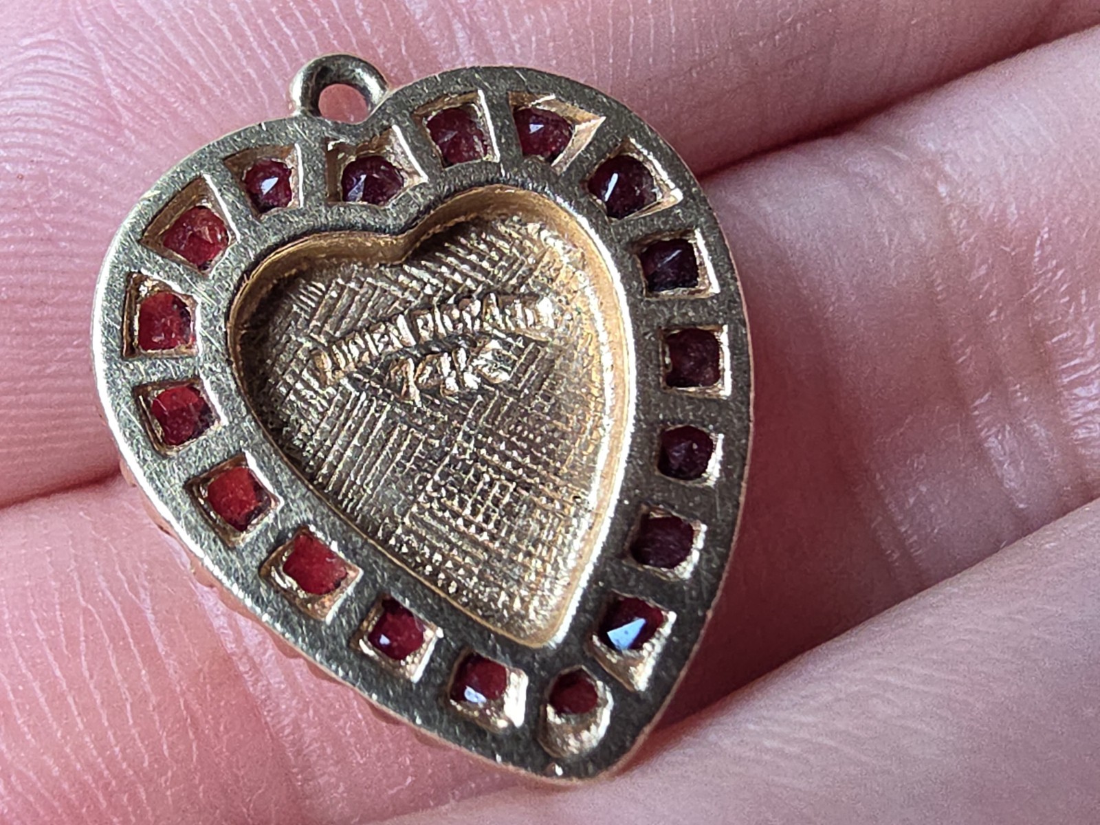14k Gold Lucien Piccard Vintage Heart-Shaped Pendant Charm with Garnets