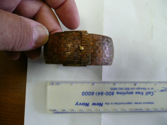 COPPER BRACELET BELT STYLE –WEIGHS 36.7 GRAMS–2 1/4 INCHES ACROSS –3/4 WIDE