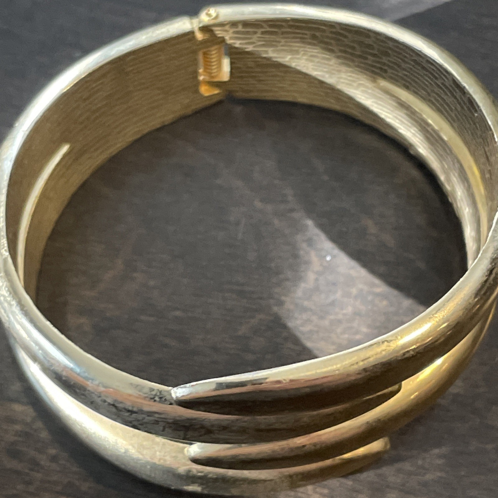 VTG Hinge Bracelet across opening Gold Tone 2 Row Entwine Design