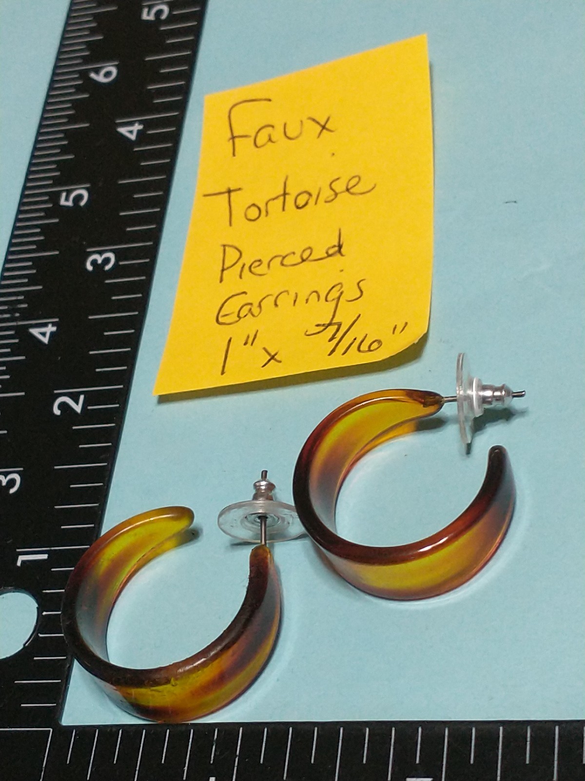 FAUX TORTOISE Shell Acrylic Hoop Earrings PIERCED 1″ X 7/16″ Classic RETRO
