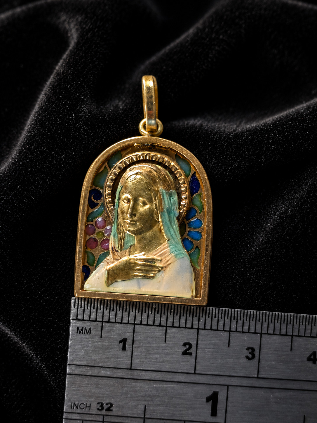 Rare 1930s Art Deco Virgin Mary Pendant 18K Gold & Plique-à-Jour Enamel