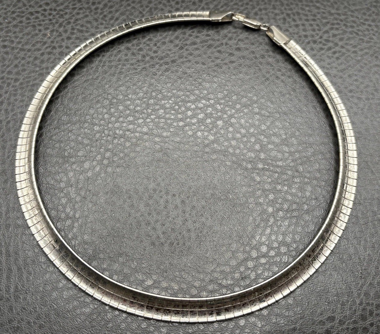 Vintage Thick Silver 9.5MM Omega Necklace Collar Chain 16.5” Lobster Clasp
