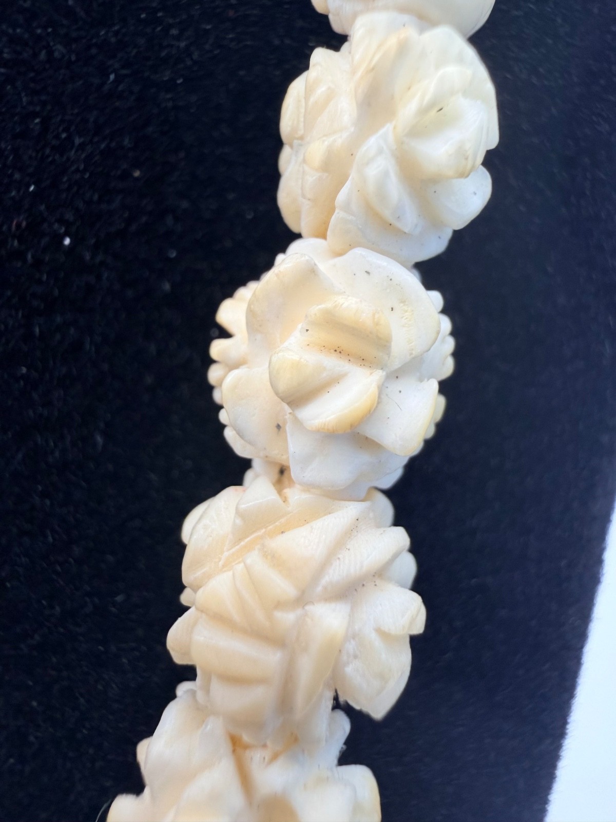 vintage Chinese export hand-carved bovine bone rose necklace, circa 1920-40