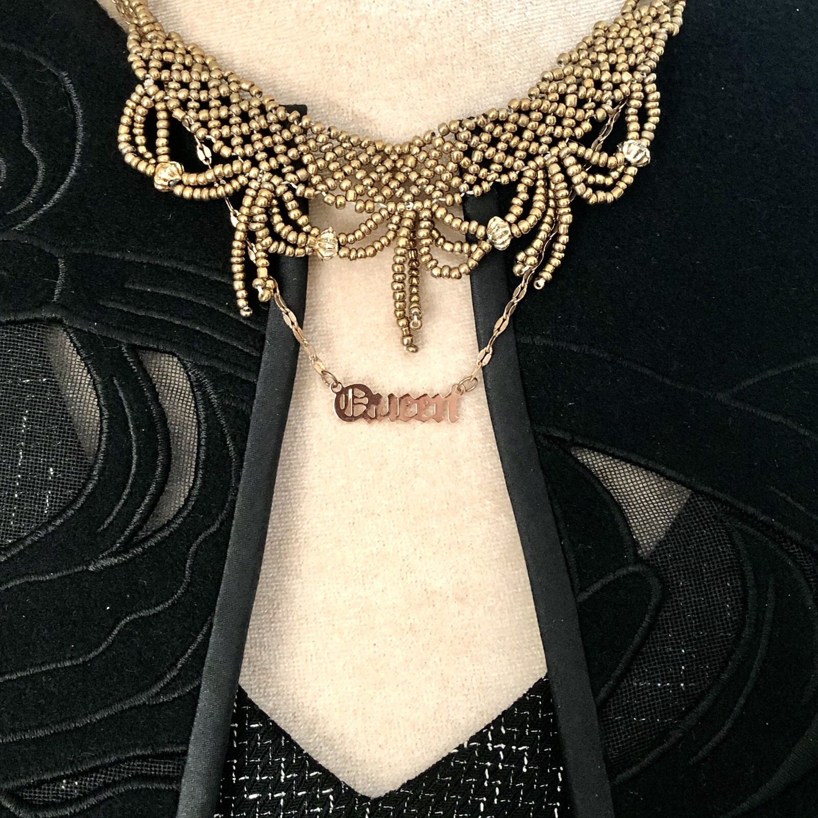 Art Deco Style Fringe Beaded Layered Necklaces Queen Word Pendant Necklace