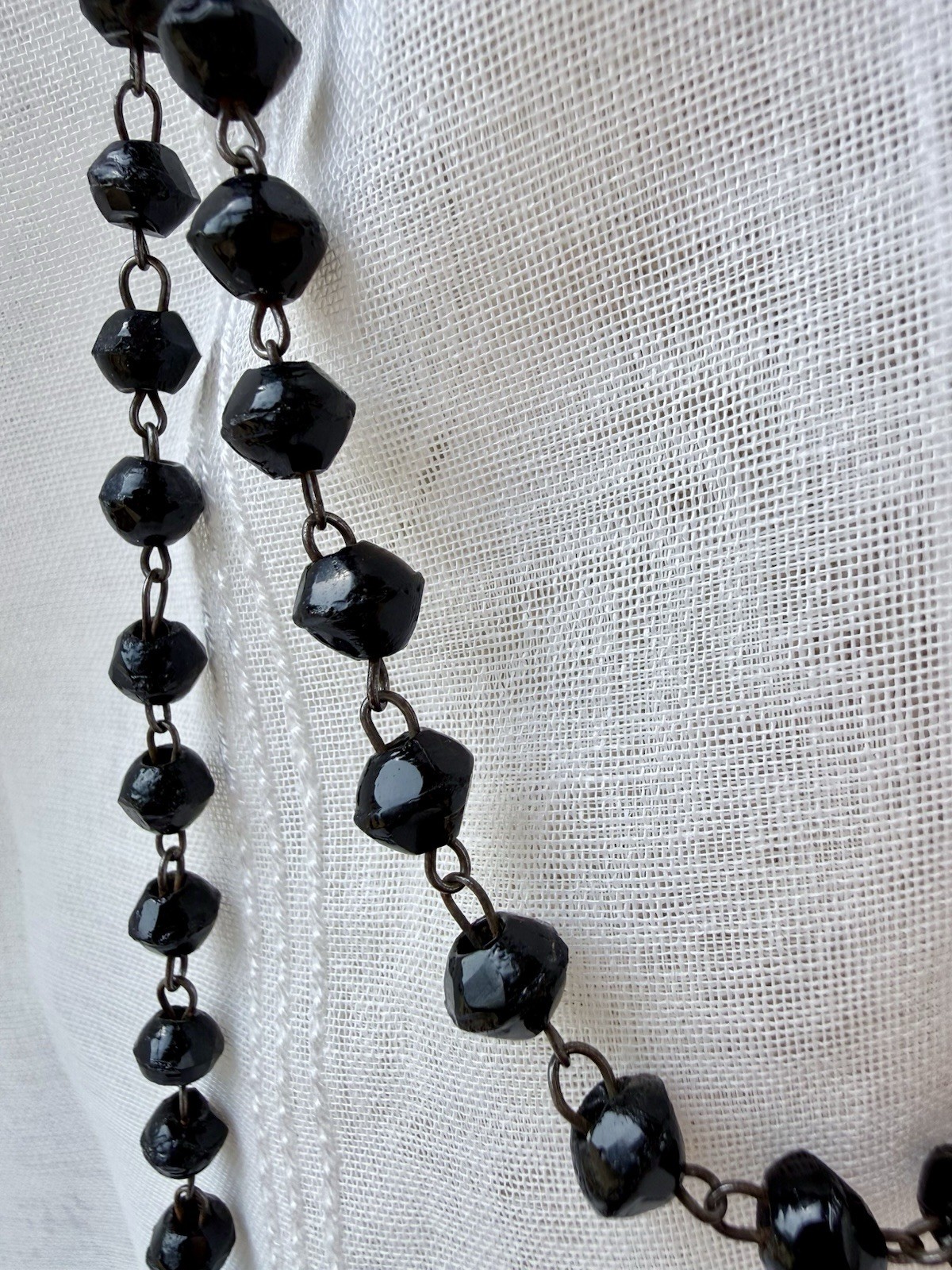 Black Victorian Vauxhall Glass Guard Chain Necklace 1cm x 8mm Beads 50” Long