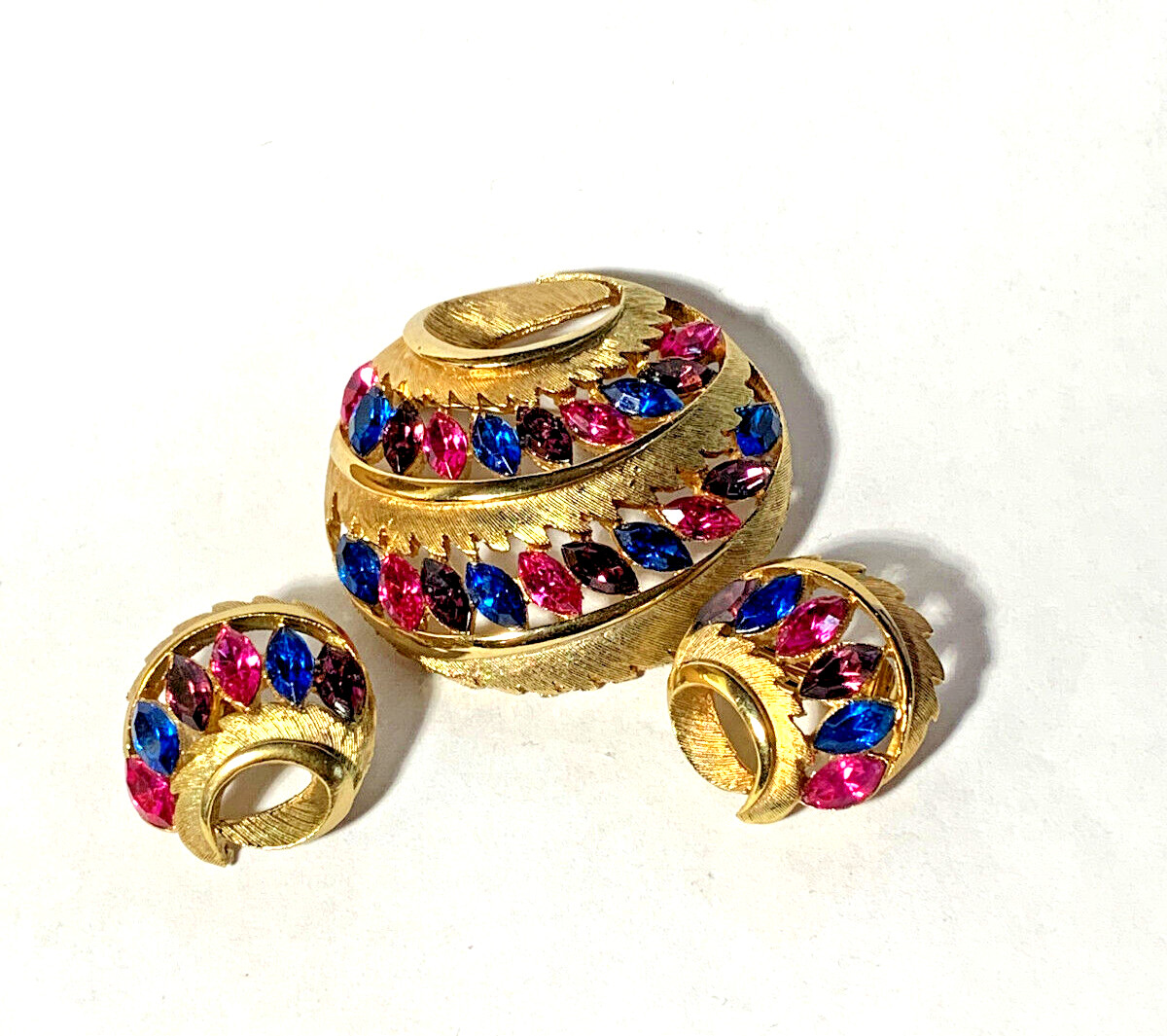 Pink Purple Blue Rhinestone Pin and Earring Set JJ Jonette Jewelry Spring Easter