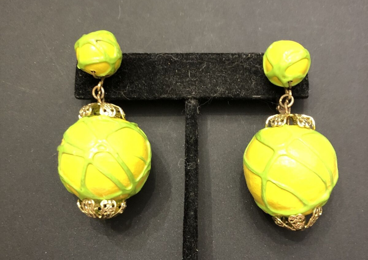 Vintage Signed VOGUE JLRY yellow & green Art Deco Dangle Clip-On Earrings 2″