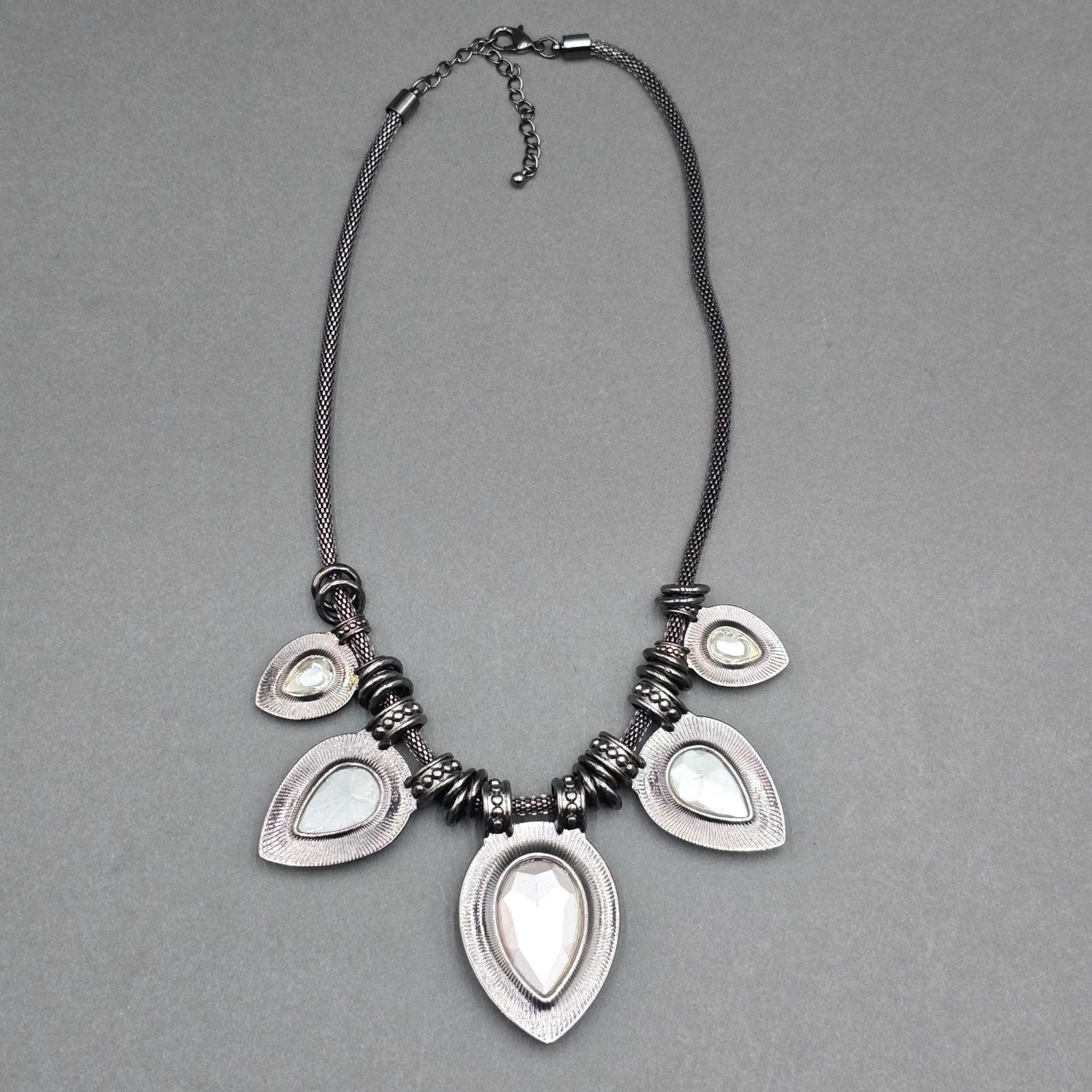 Vintage Red Bib Necklace Faceted Teardrop Gemstones Gothic Statement Piece