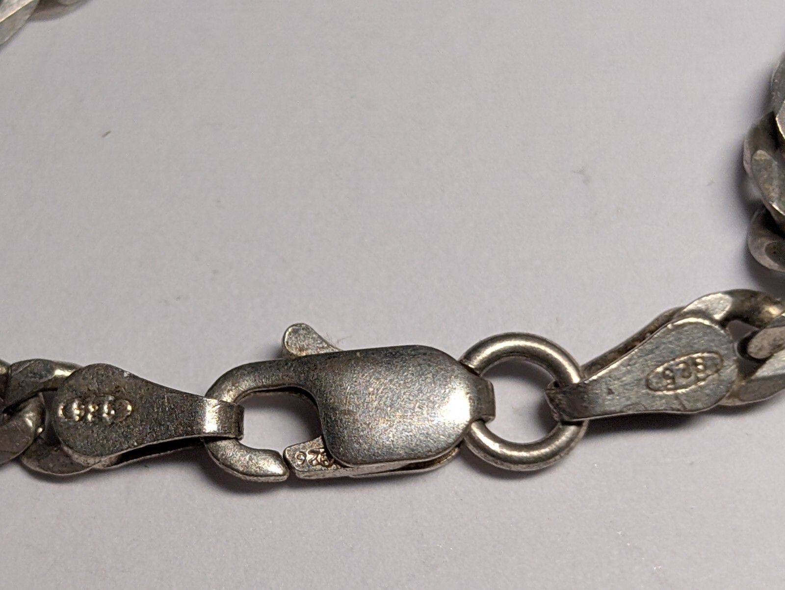 VINTAGE STERLING SILVER NECKLACE HALLMARKED 925 ITALY 19 3/4″ LONG