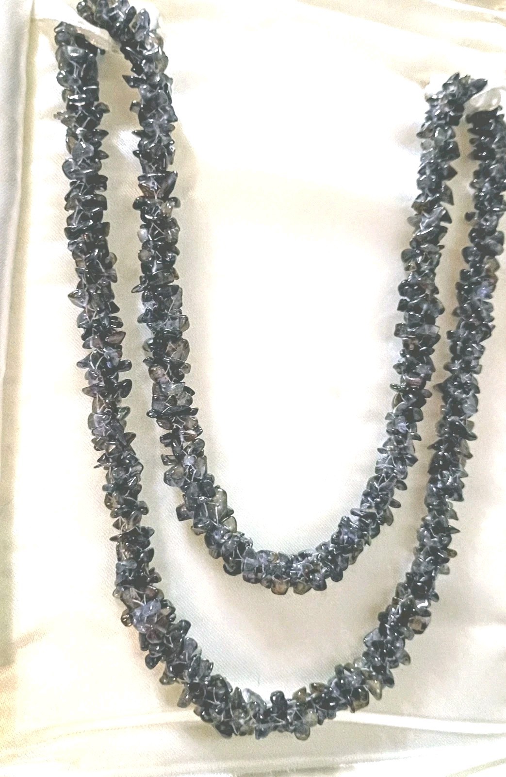 Vintage 28″ Natural Iolite Polished Purple Grey Chip Bead Statement Necklace