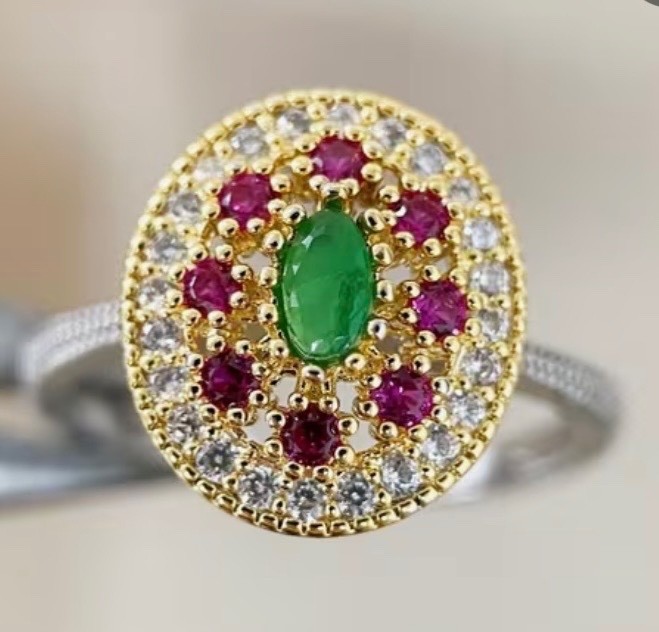 Vintage Gold and Silver Tone Multicolor Cluster Cocktail Ring Size 8 new