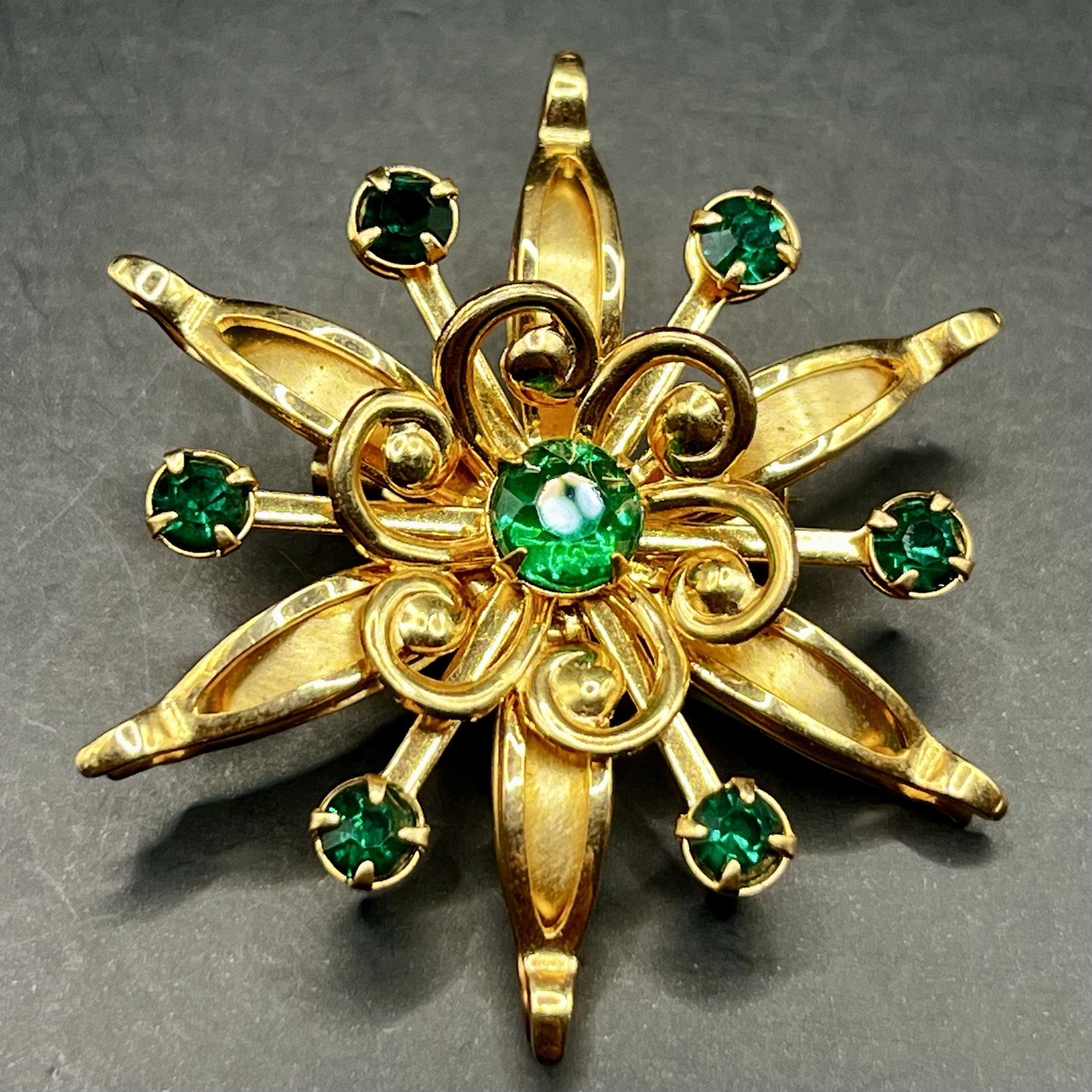Vtg Rhinestone Brooch 2 pc Lot Green Starburst Red Snowflake Flower *See Notes