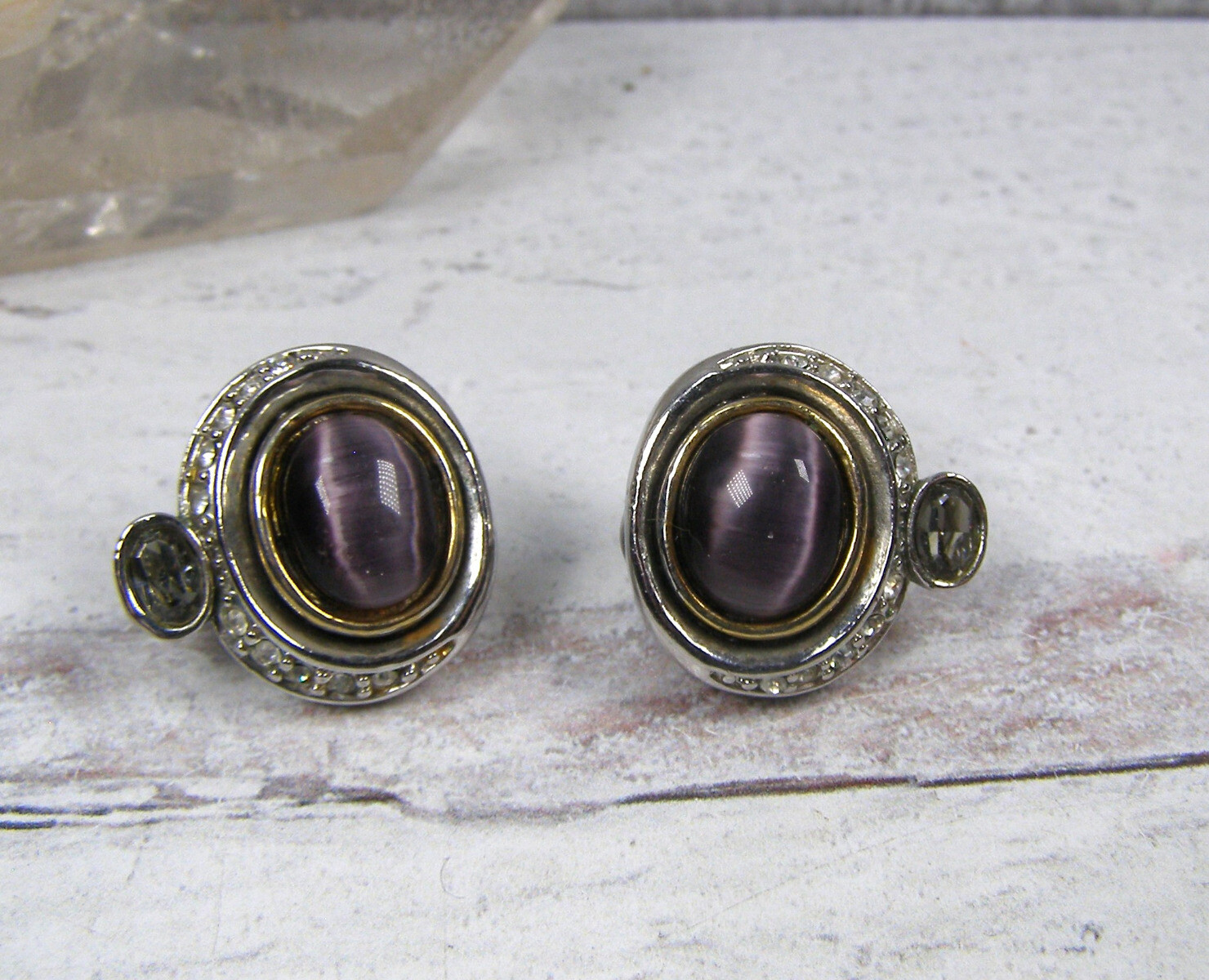 Vintage MX Silver Gold Tone Purple Cat Tigers Eye Piereced Earrings Rhinestone