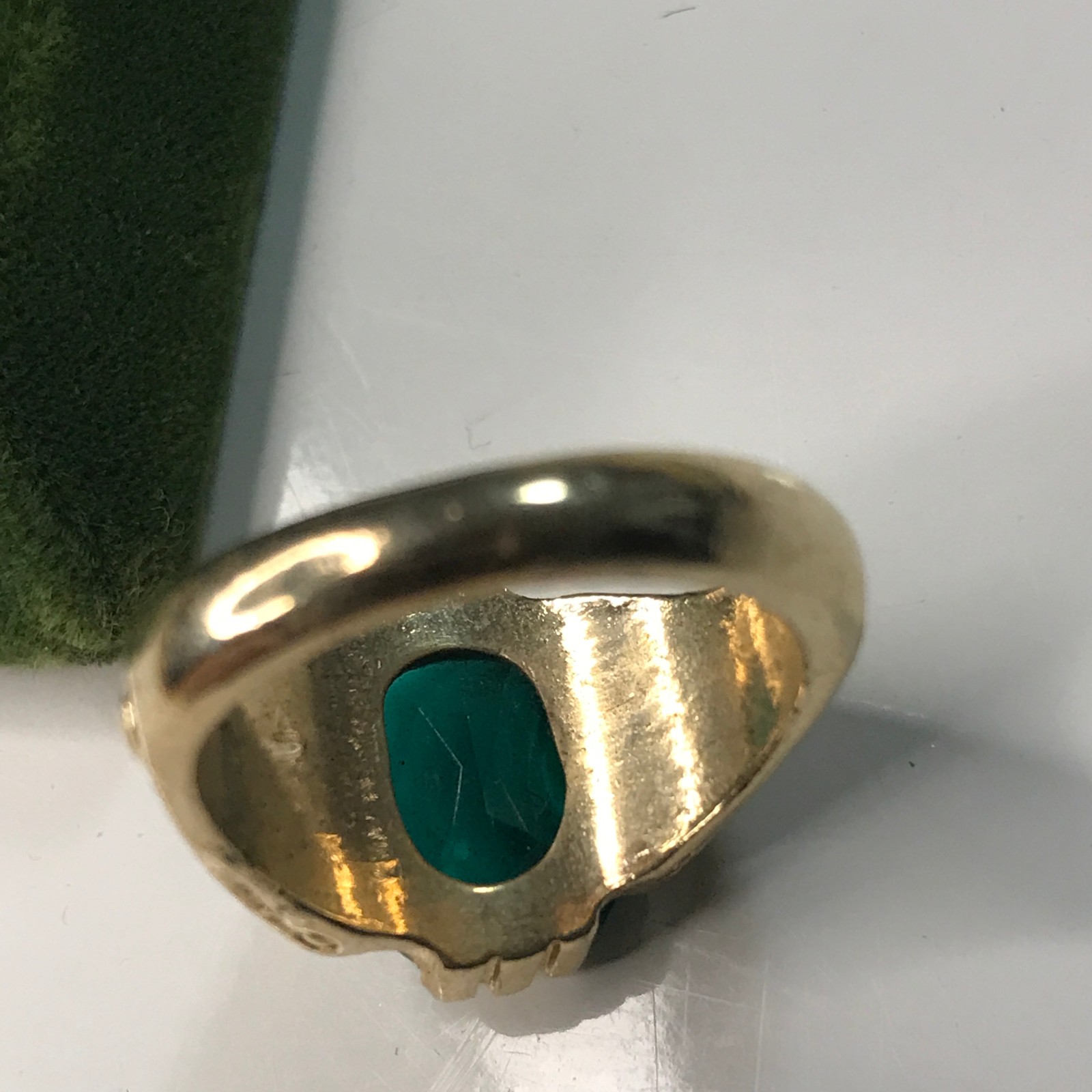 Vintage Simulated Emerald Gold Tone Ring Size 6 May Birth Stone Green