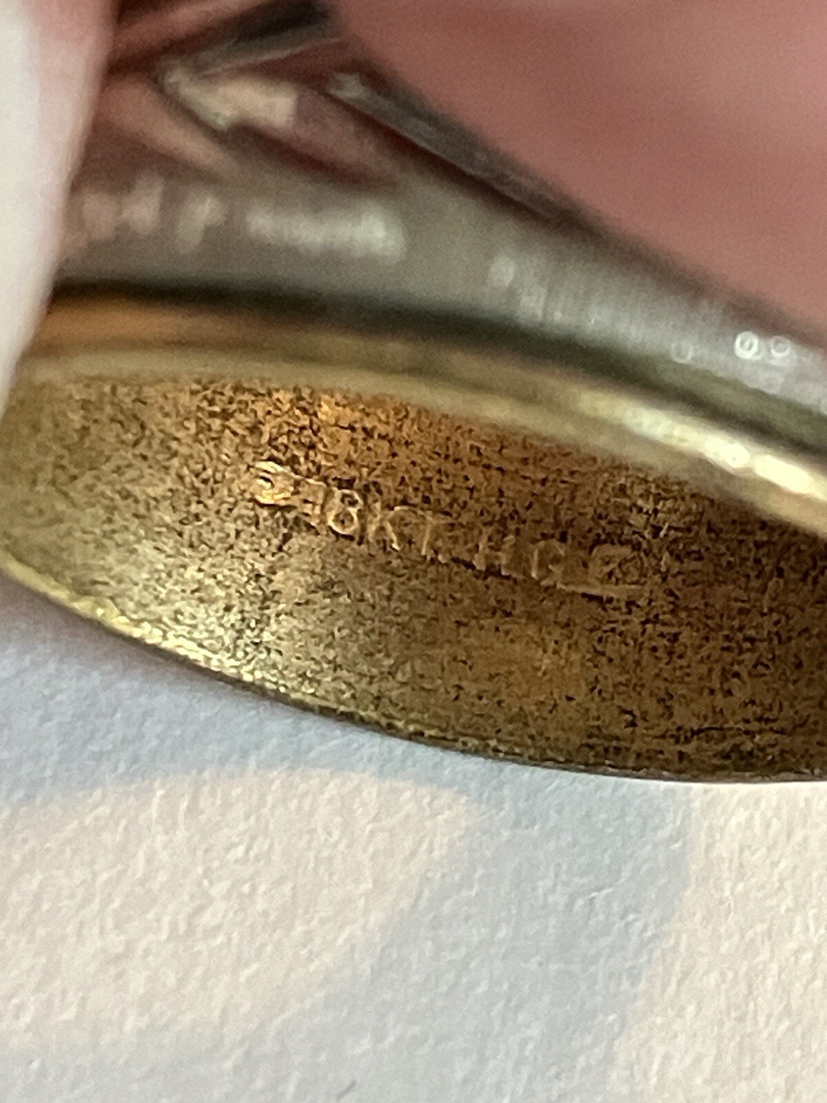 Vintage 18k HGE Stamped Gold Plated Band Ring Sz 6 3/4” Silver Tone Design
