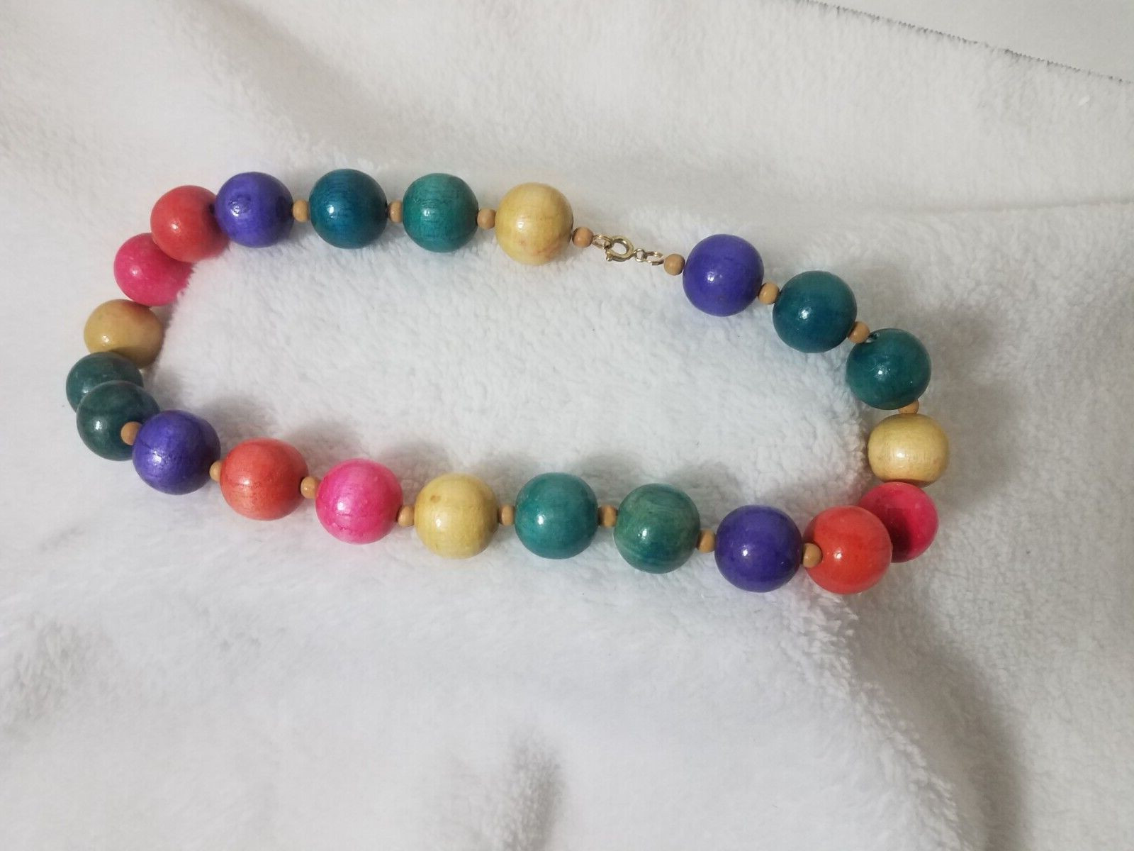 Vintage 1980s Multi-color Pastels Beaded Wooden Choker Style Necklace