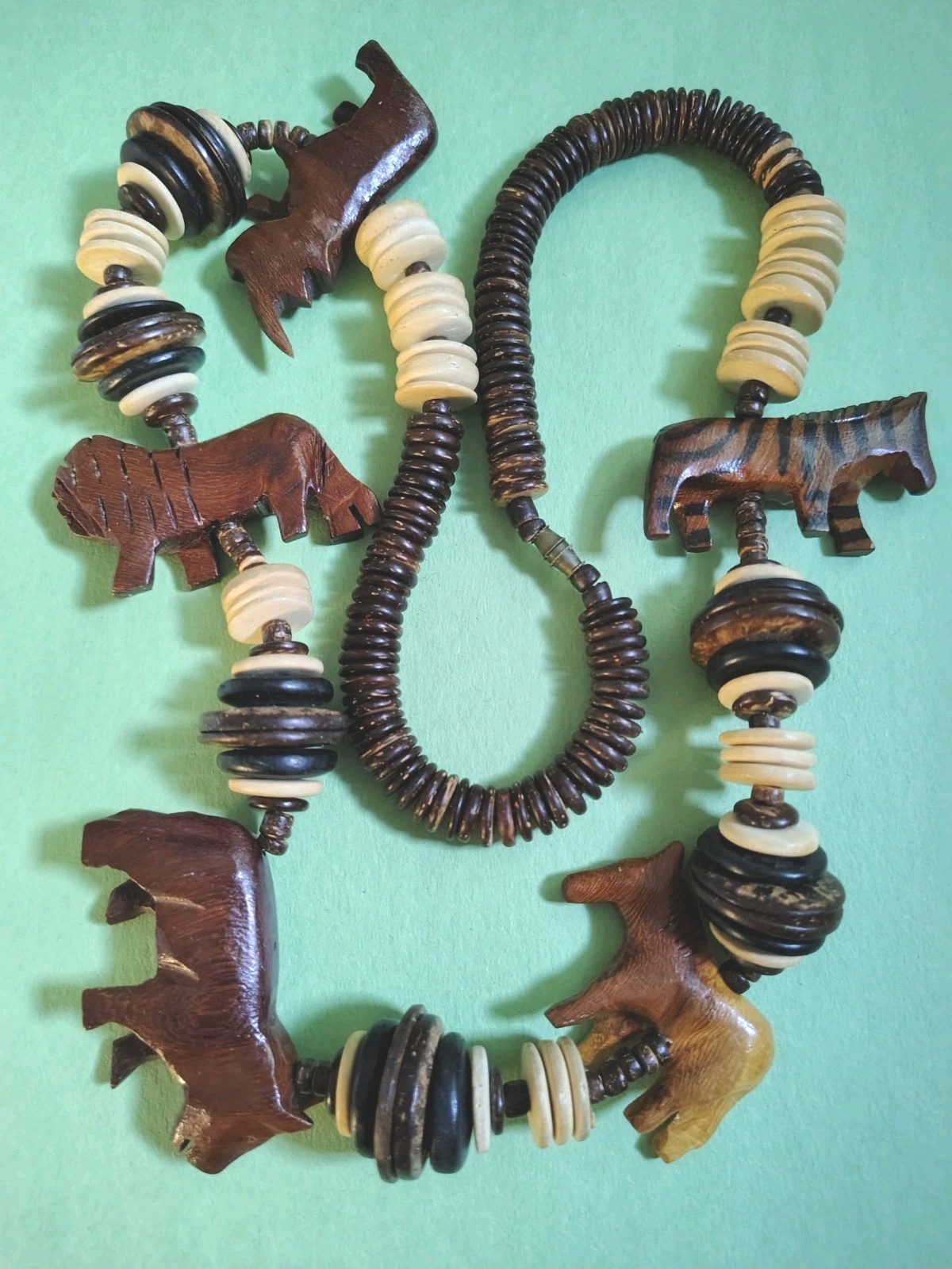 Vintage Large Wooden SAFARI ANIMALS & COCONUT SHELL Beaded Necklace
