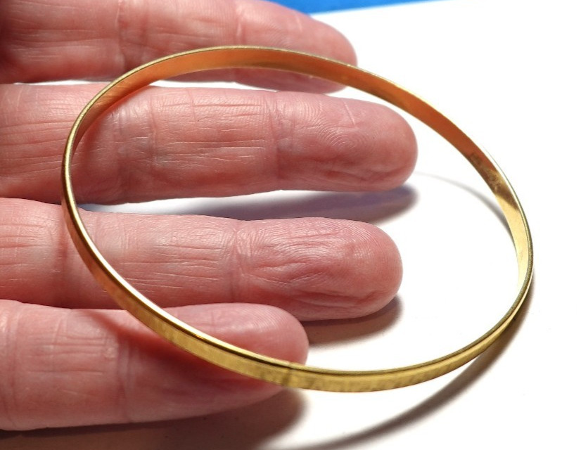 KREMENTZ GOLD FILLED BANGLE BRACELET BRUSHED 7.6 GRAMS VINTAGE J-219