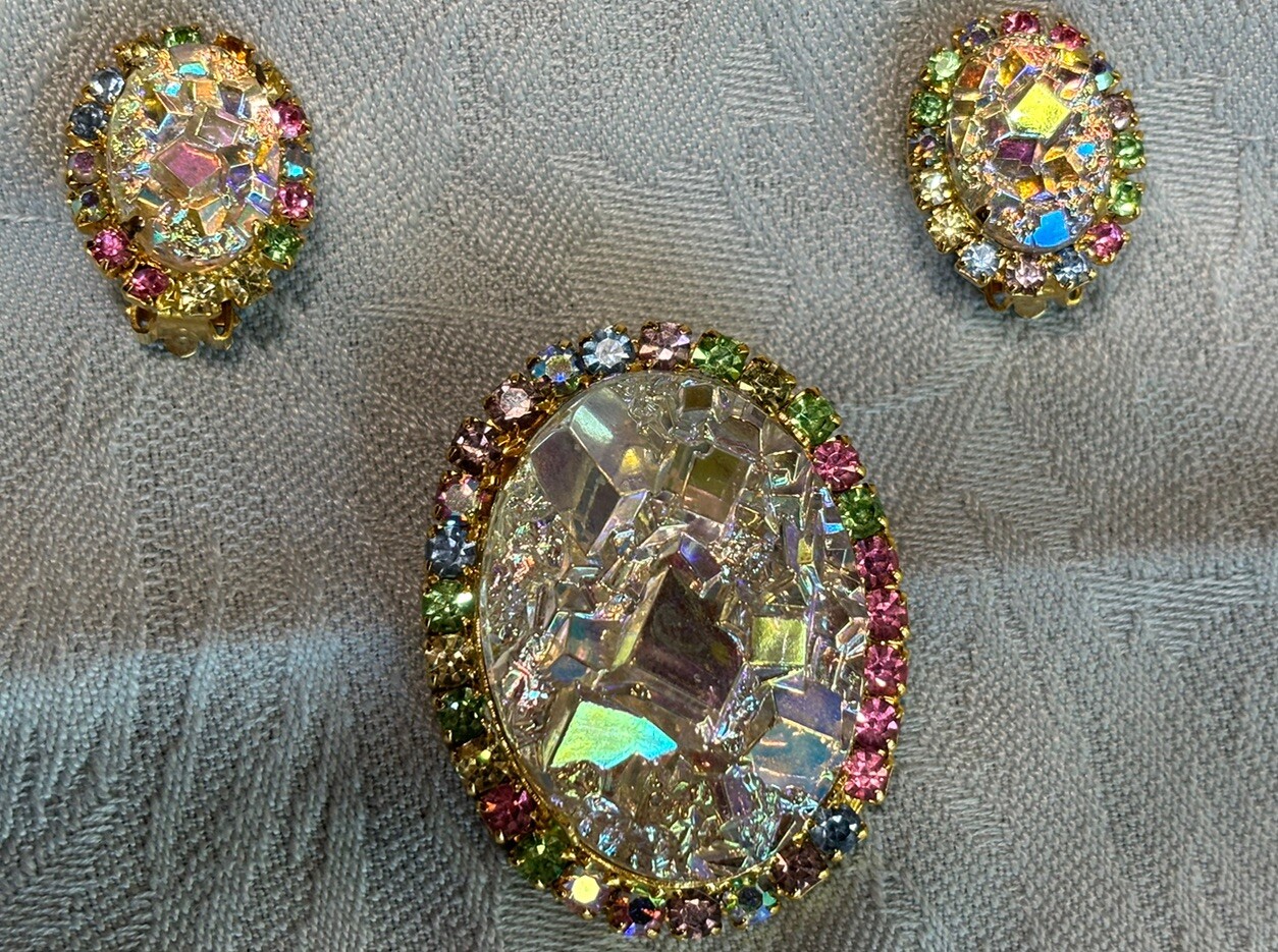 Vintage 1960’s JULIANA D&E Geode AB Rhinestone Brooch Pendant Matching Earrings