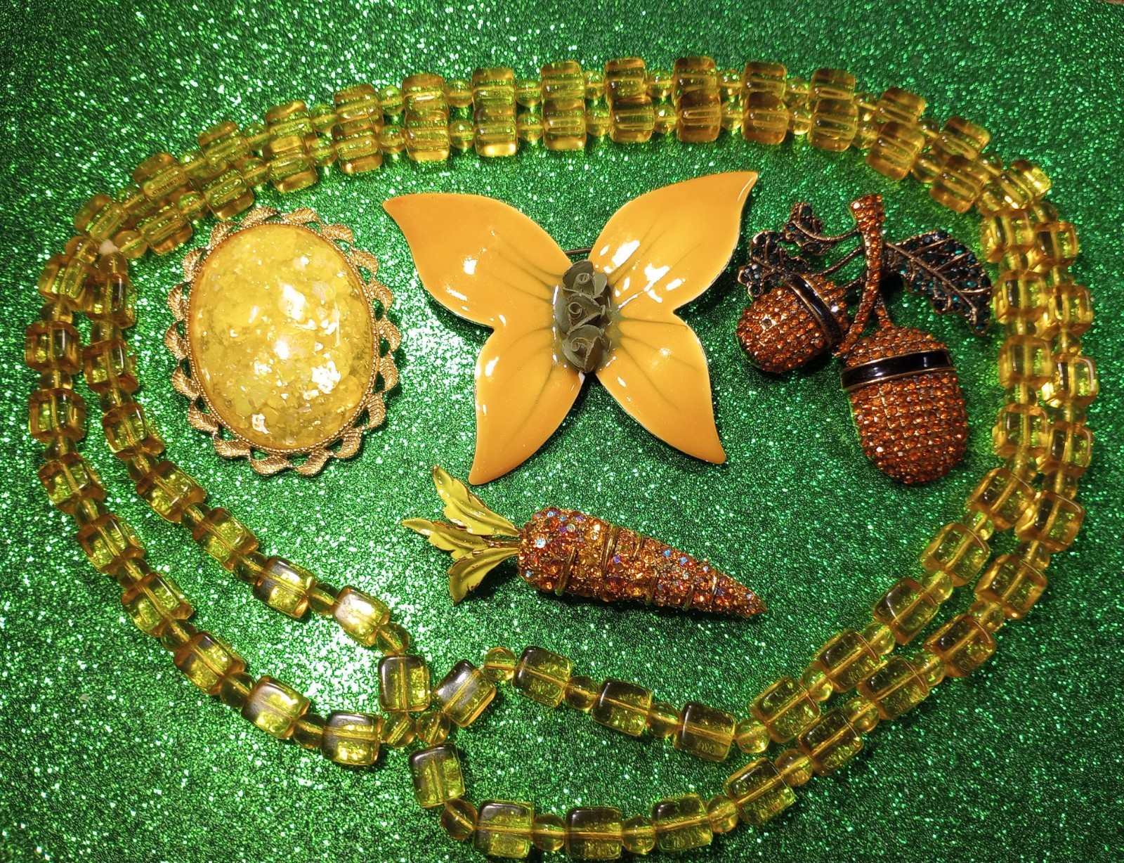Vtg 5pc Lot FALL COLORS 1 Necklace 4 Brooch Enamel Butterfly Confetti ART Carrot