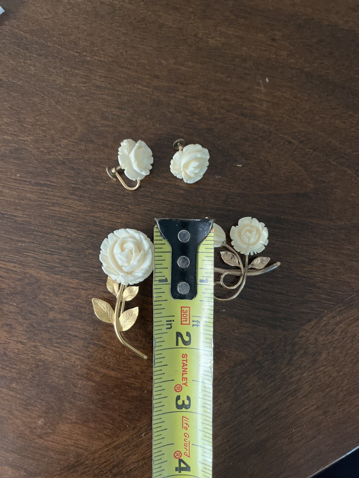 White Faux Ivory And Gold Rose Earrings And (2) Brooch Set