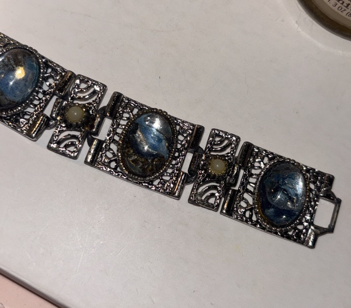 Vintage Silver Tone Blue Oval Cabochon Bracelet & Clip-On Earrings Jewelry Set