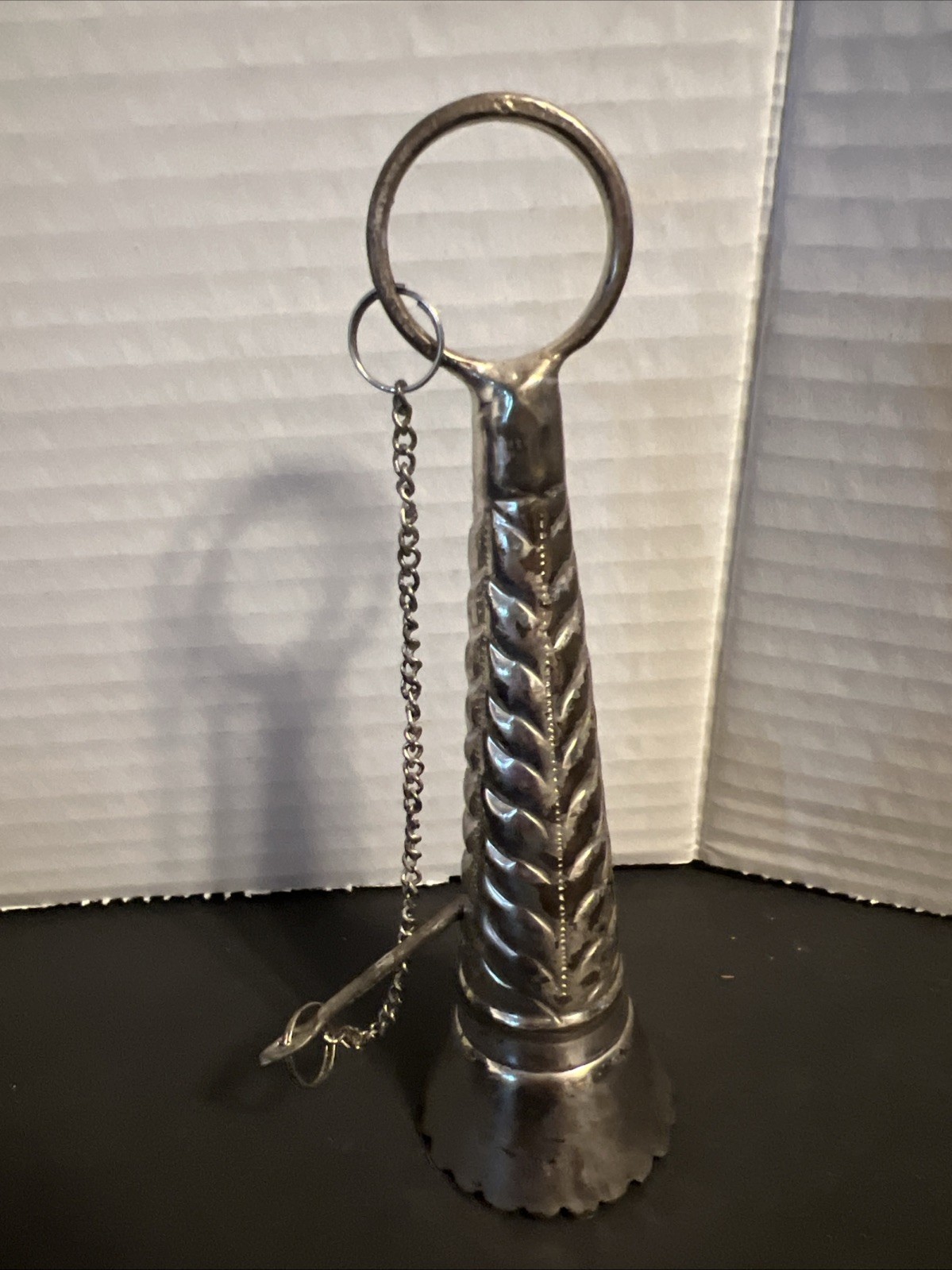 VTG Silver Tone “Tussie Mussie” Posie Flower Holder With Finger Ring