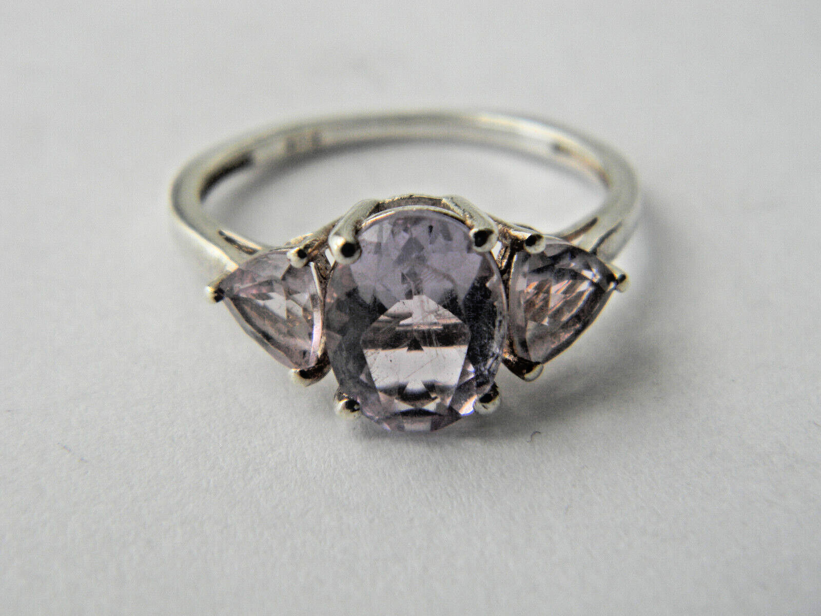 Fine 925 Sterling Silver Oval Pink CZ Solitaire w/Trillion Shape Accent Ring Sz7