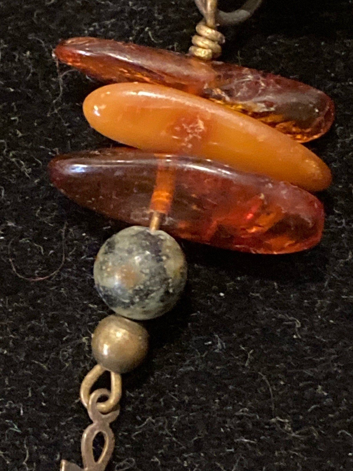 🧚🏻VTG Dangle Earrings w Stone, Layered Amber, & Cross