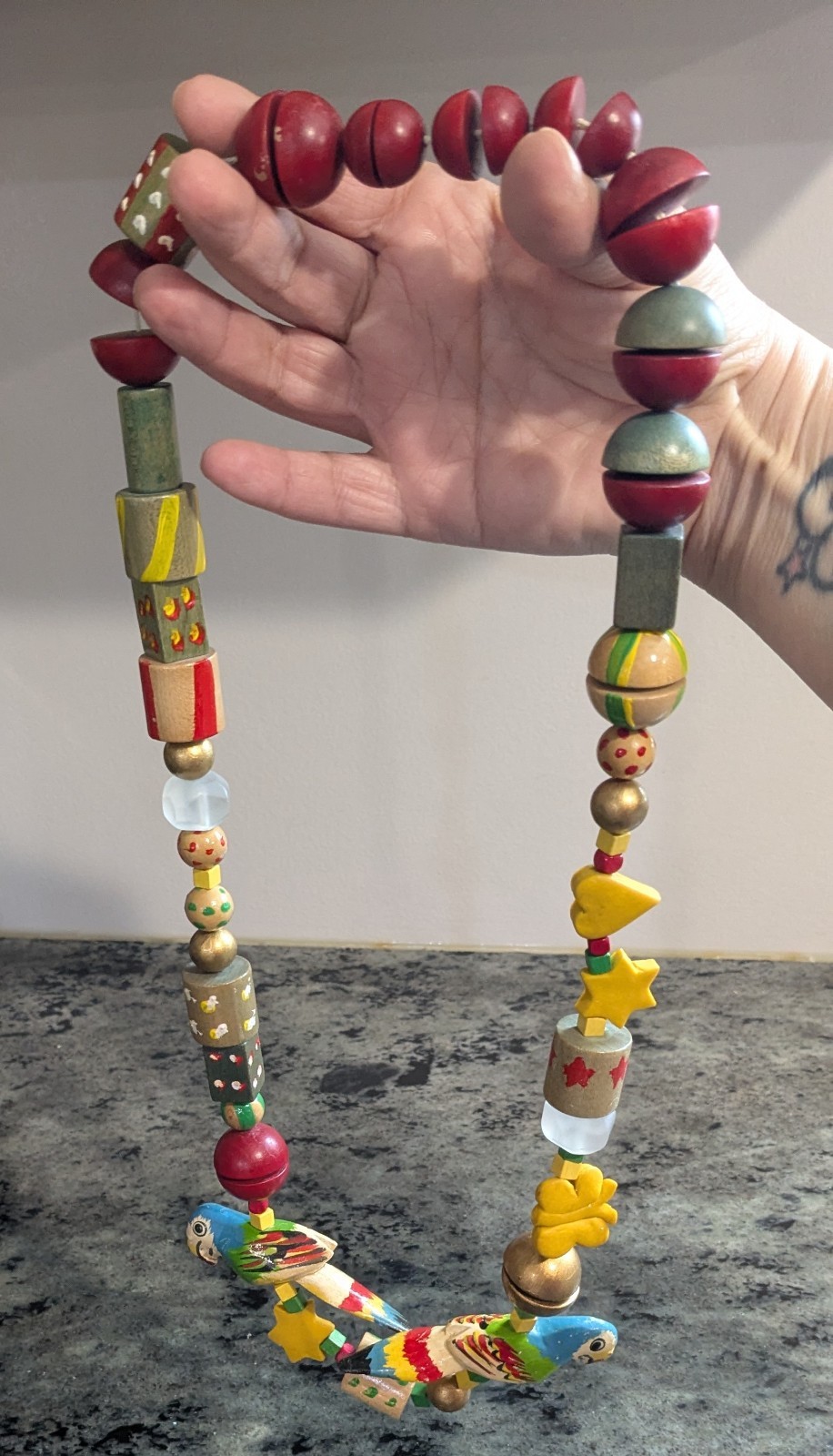 Vintage 1970 Parrot Carved Bird Tropical Theme Necklace Wood Beads Hand Painted