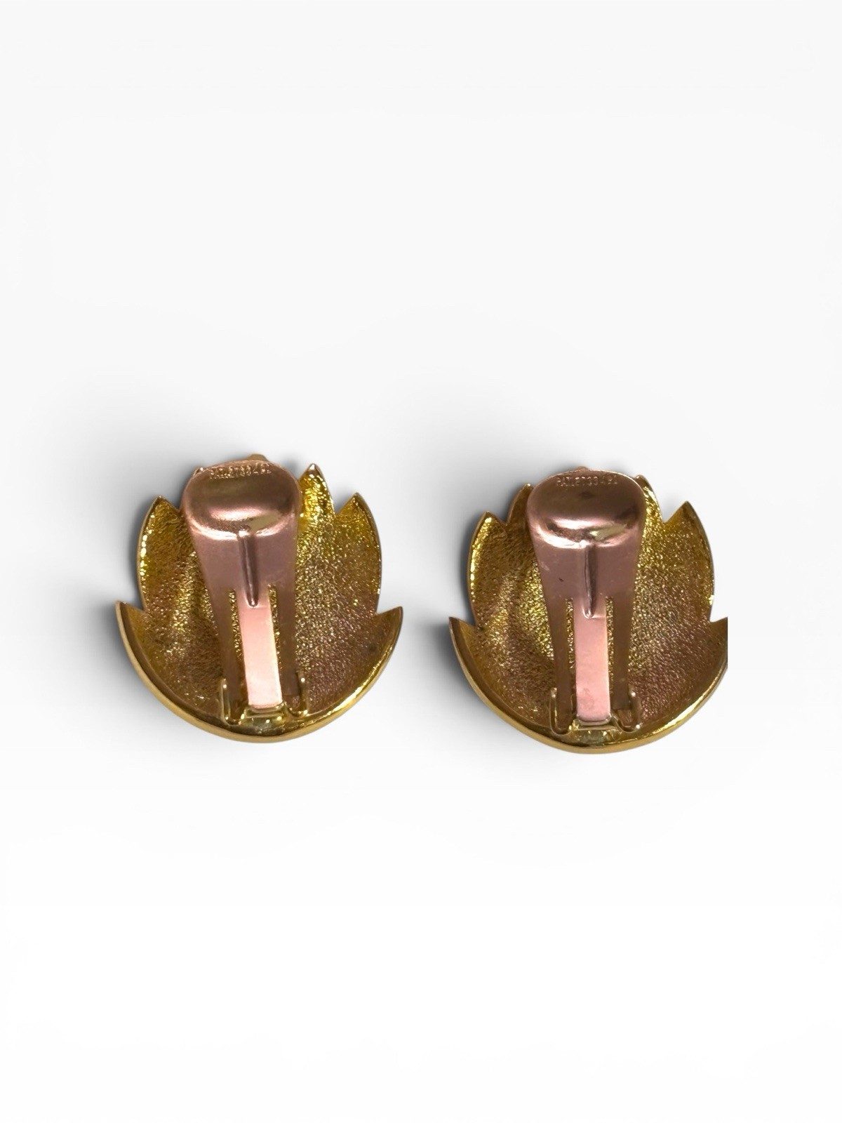 VTG ORENA Paris Clip On Earrings Designer Brand Gold & Enamel Floral 80-90’s